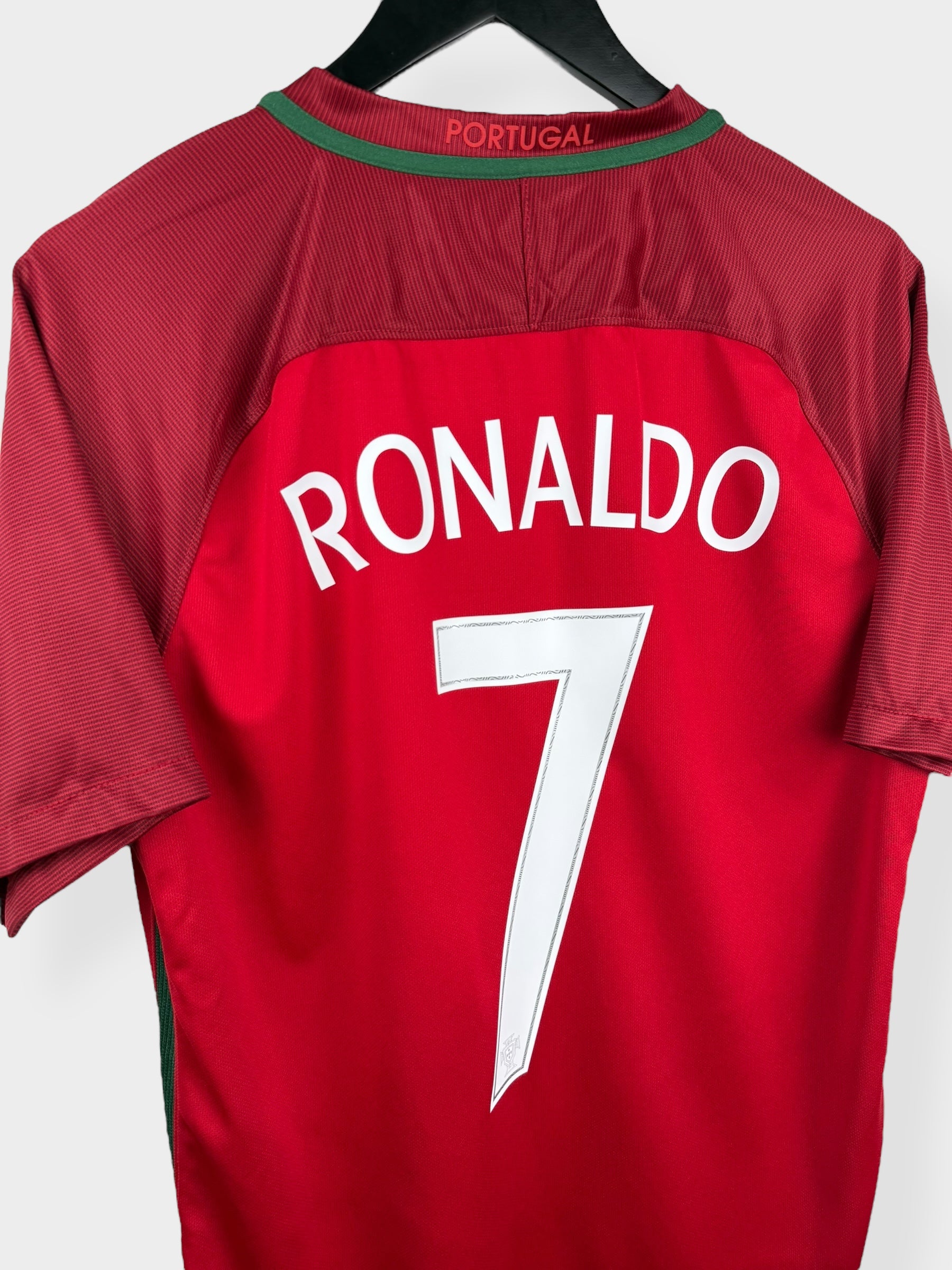 2016-17 PORTUGAL HOME SHIRT RONALDO #7 M
