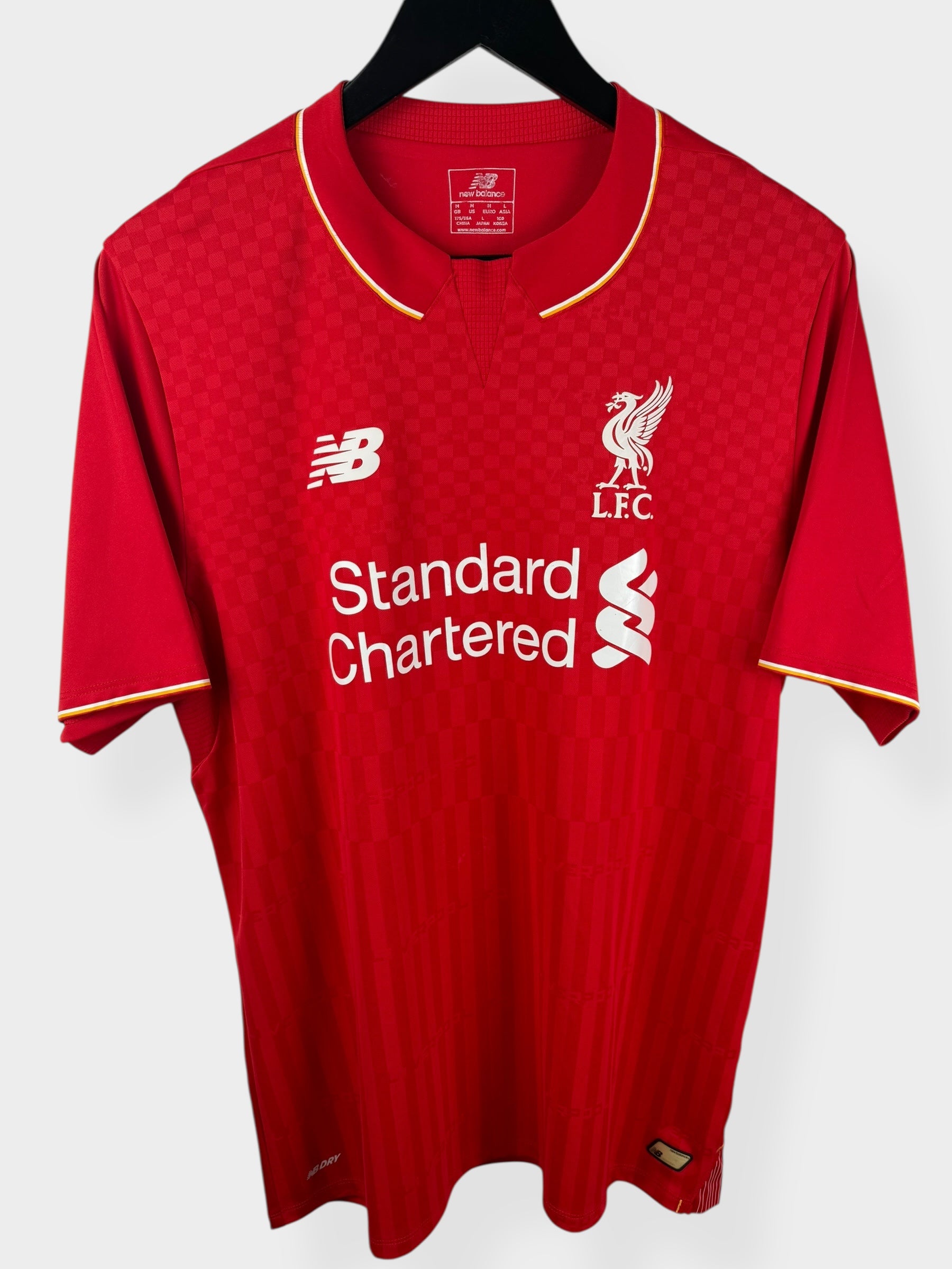 2015-16 LIVERPOOL THUISSHIRT BENTEKE #9 M