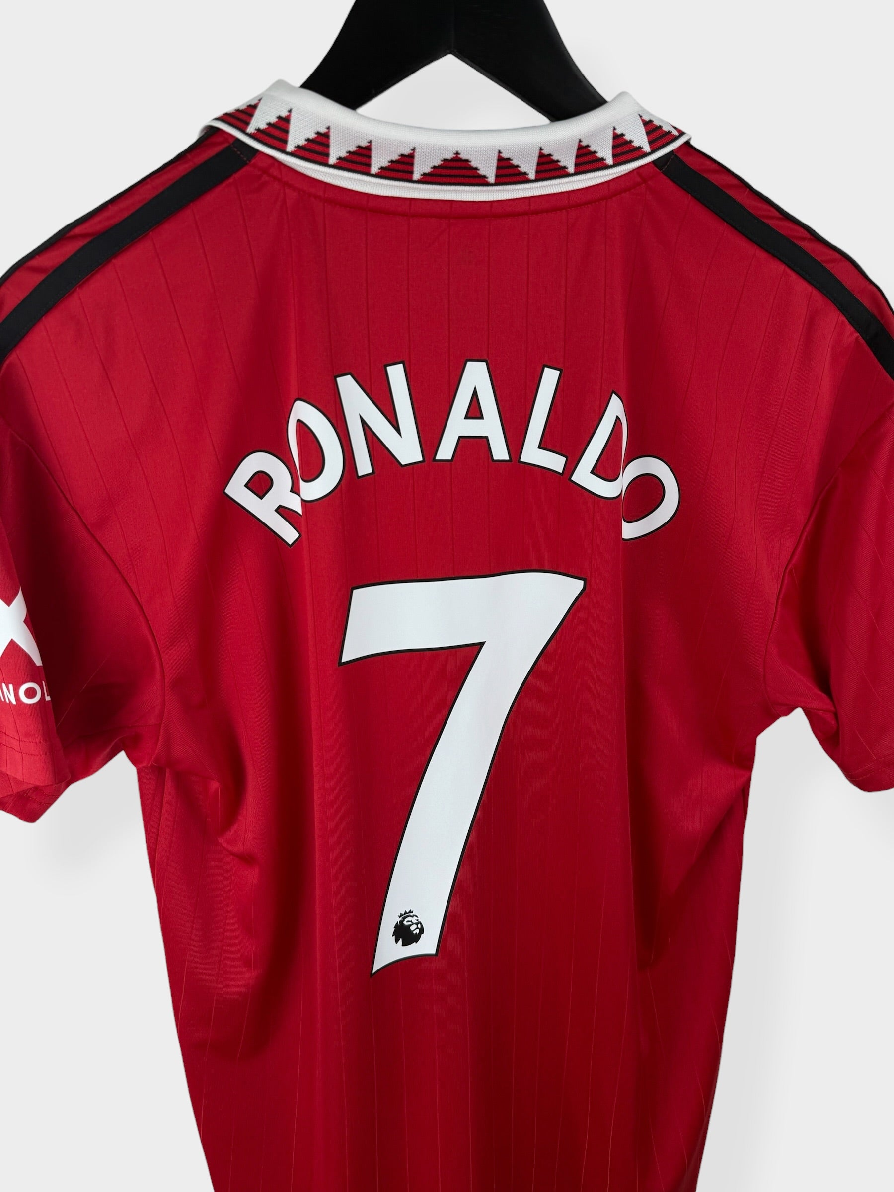 2022-23 MANCHESTER UNITED HOME SHIRT RONALDO #7 M
