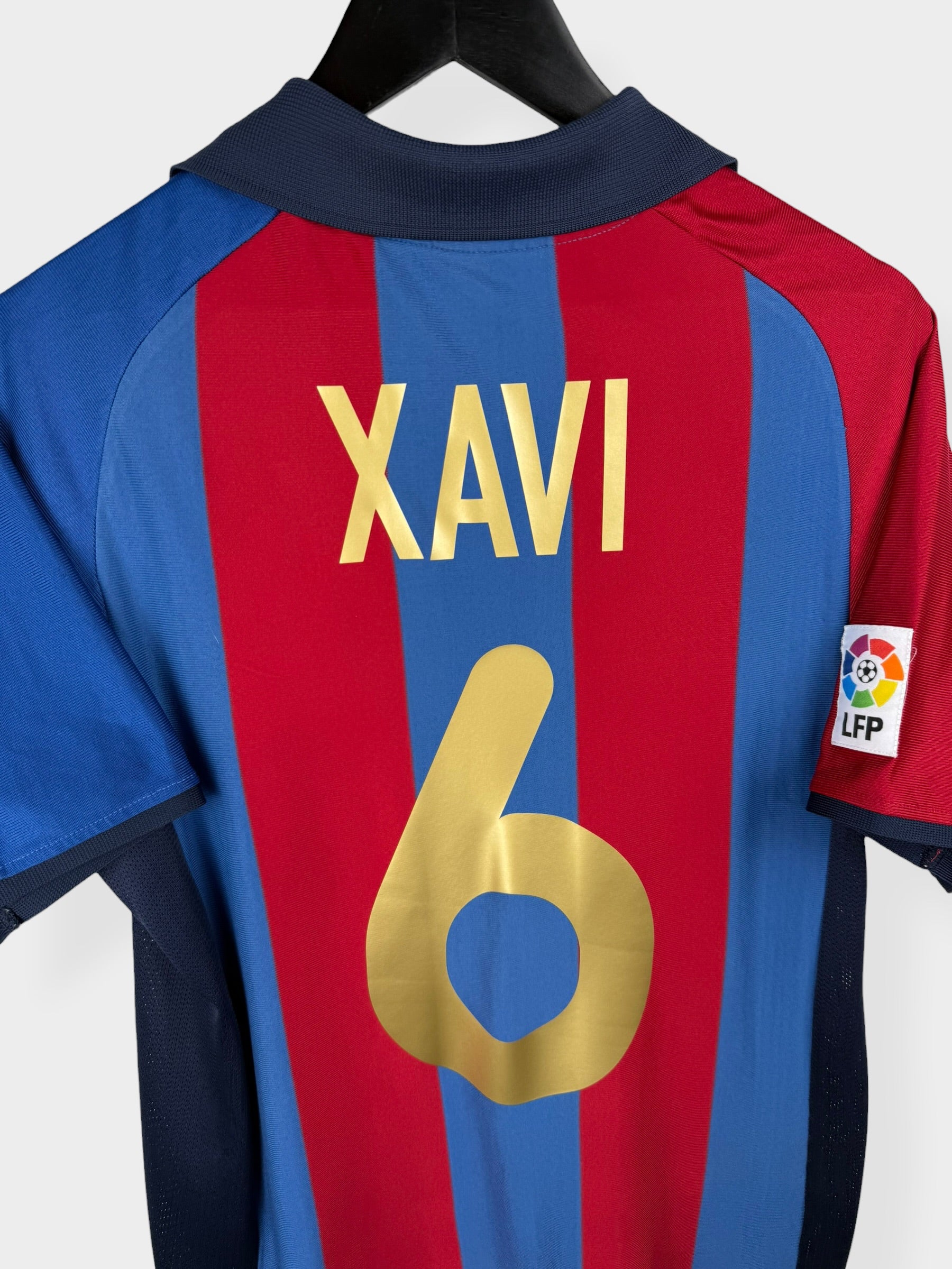 MAILLOT DOMICILE BARCELONE 2001-02 XAVI #6 S