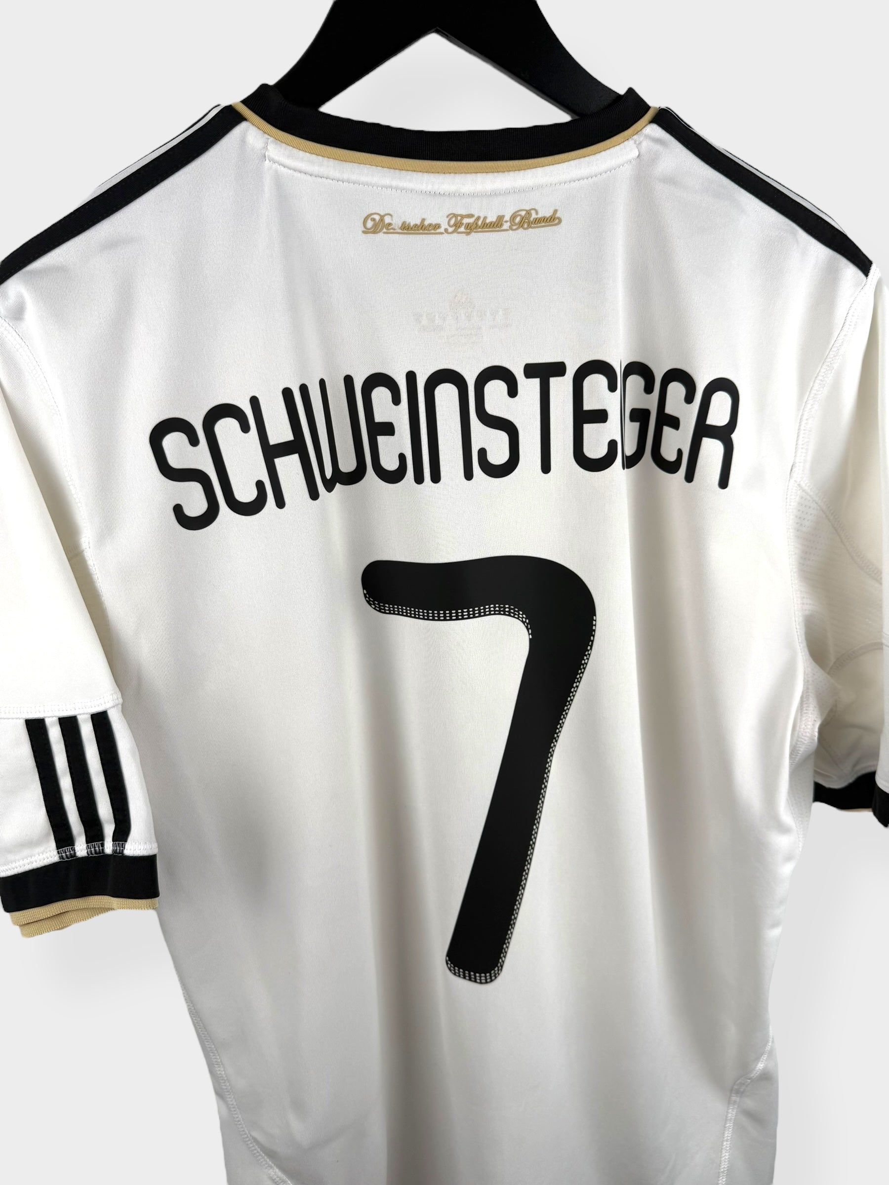 2010-11 GERMANY HOME SHIRT SCHWEINSTEIGER #7 L - Authentic Football Club