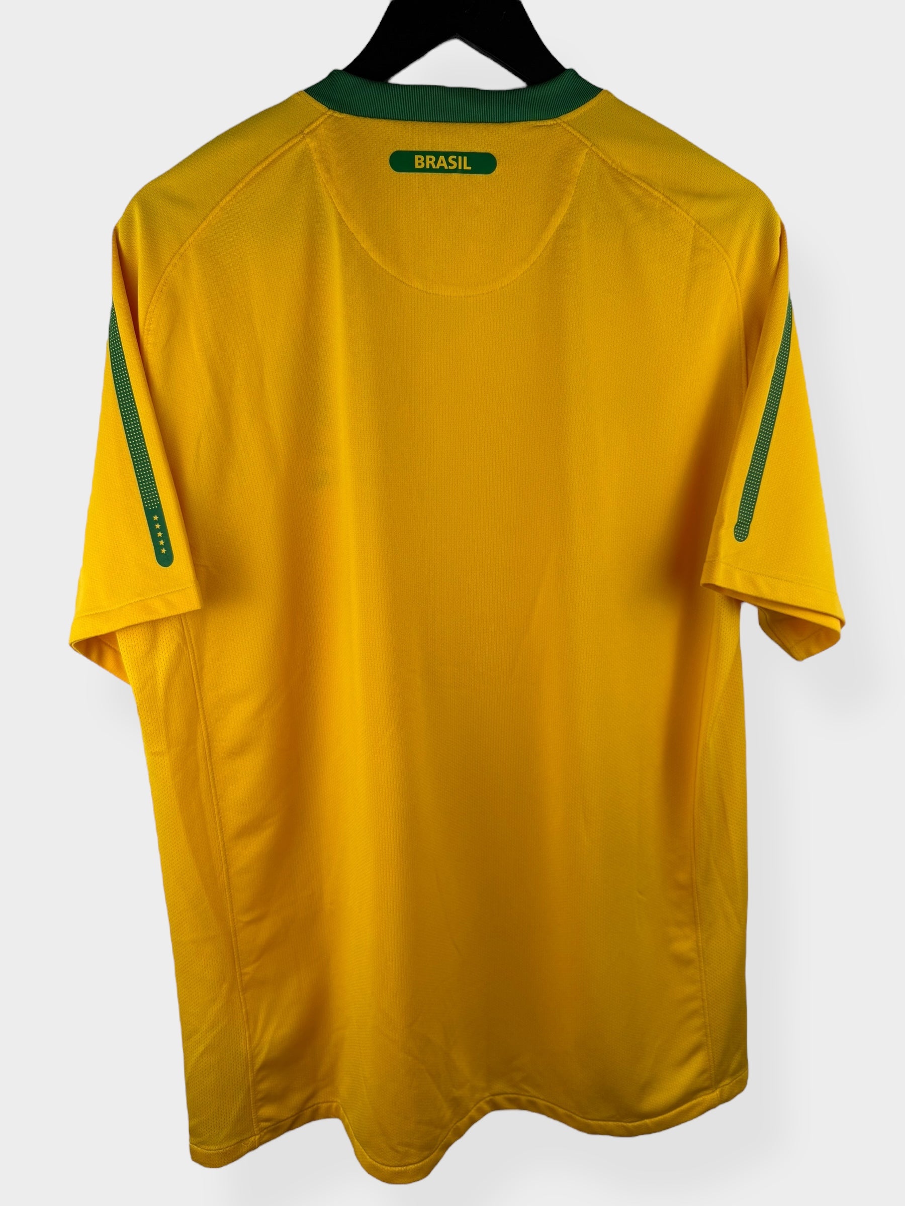 2010-11 BRAZIL HOME SHIRT L