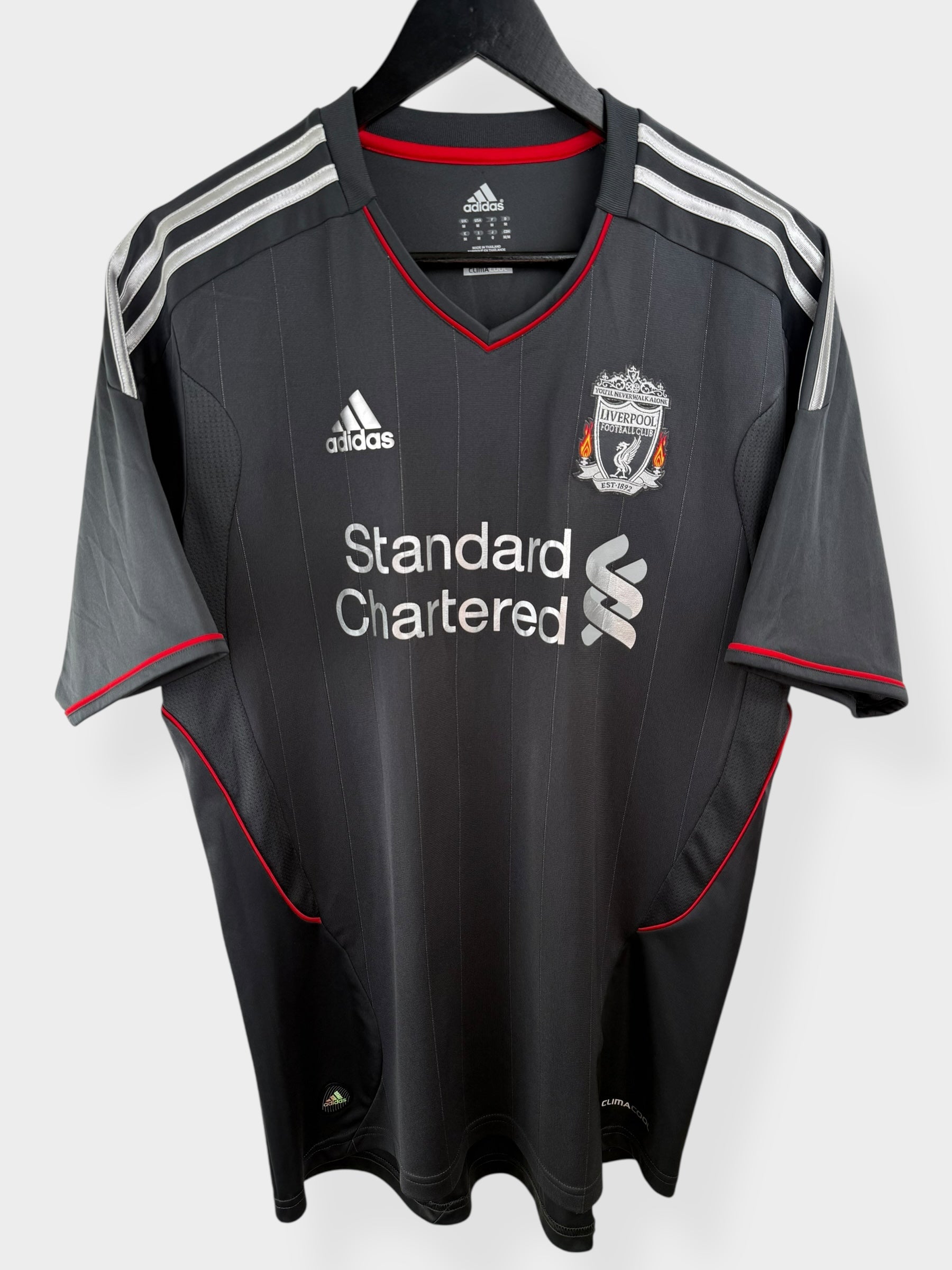 2011-12 LIVERPOOL UITSHIRT SUAREZ #7 M