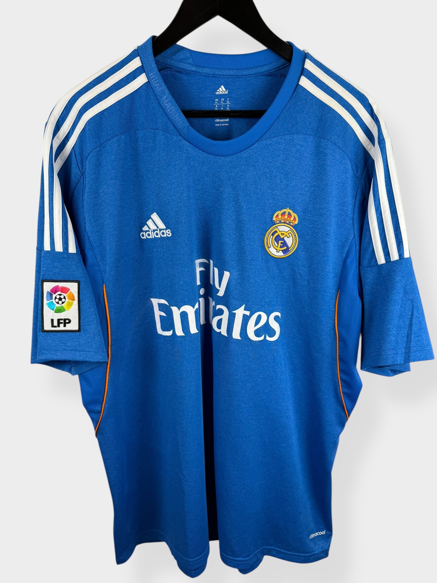 2013-14 REAL MADRID AWAY SHIRT RONALDO #7 XL - Authentic Football Club