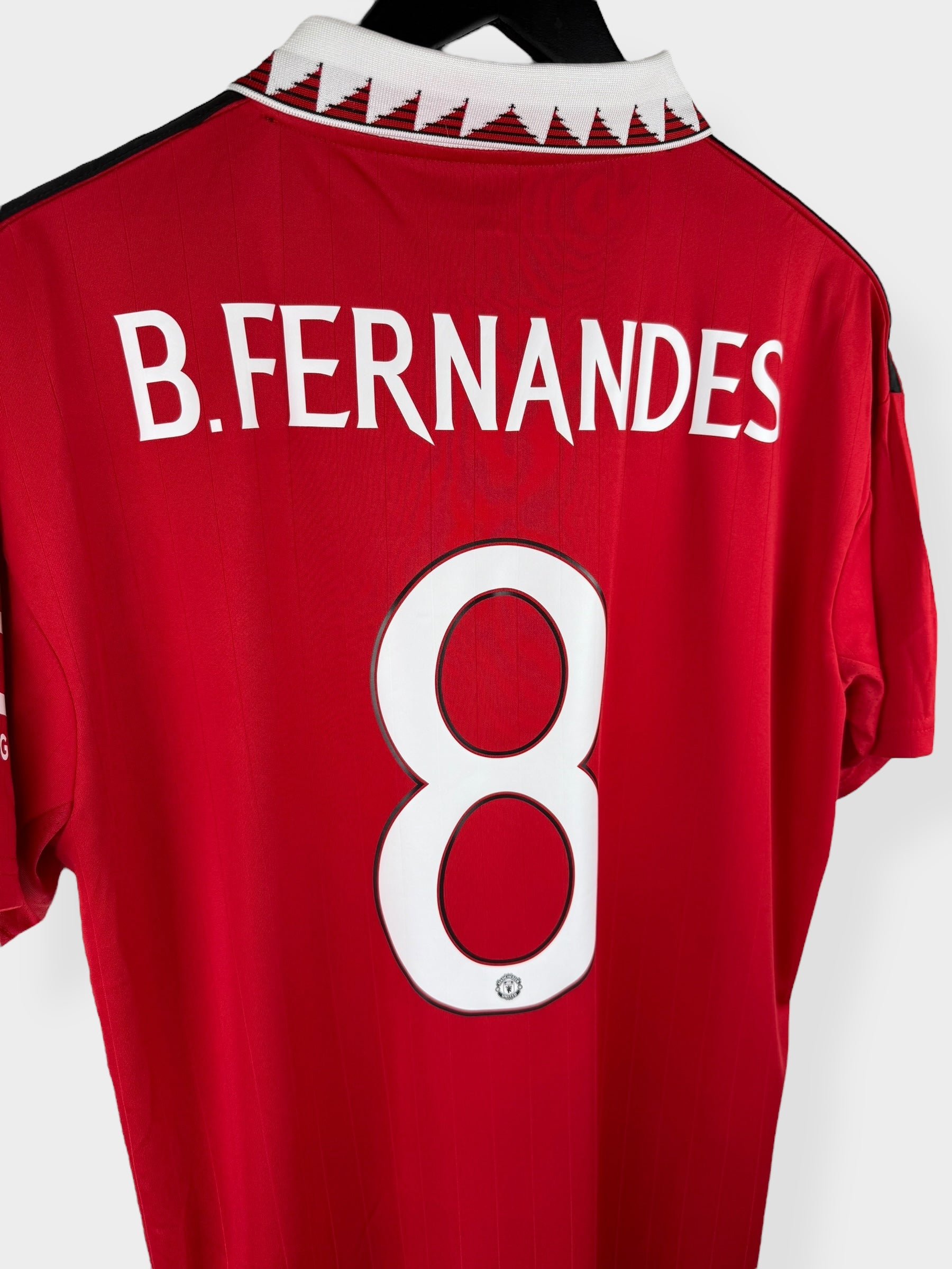 2022-23 MANCHESTER UNITED HOME SHIRT B. FERNANDES #8 L