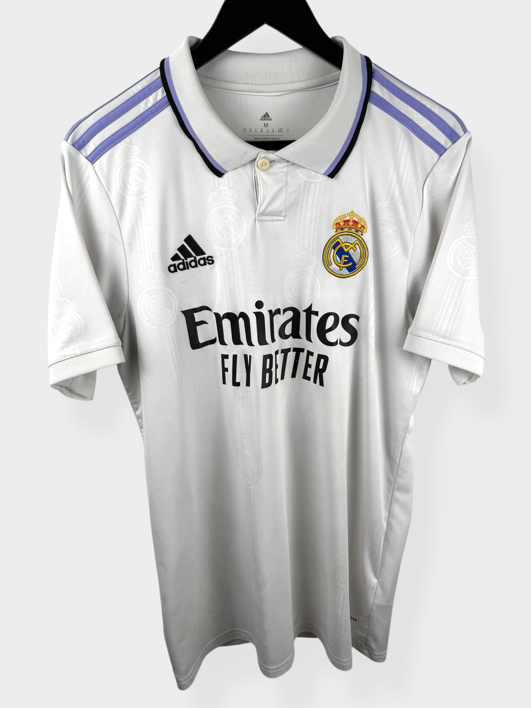 2022-23 REAL MADRID HOME SHIRT VINI JR. #20 M - Authentic Football Club