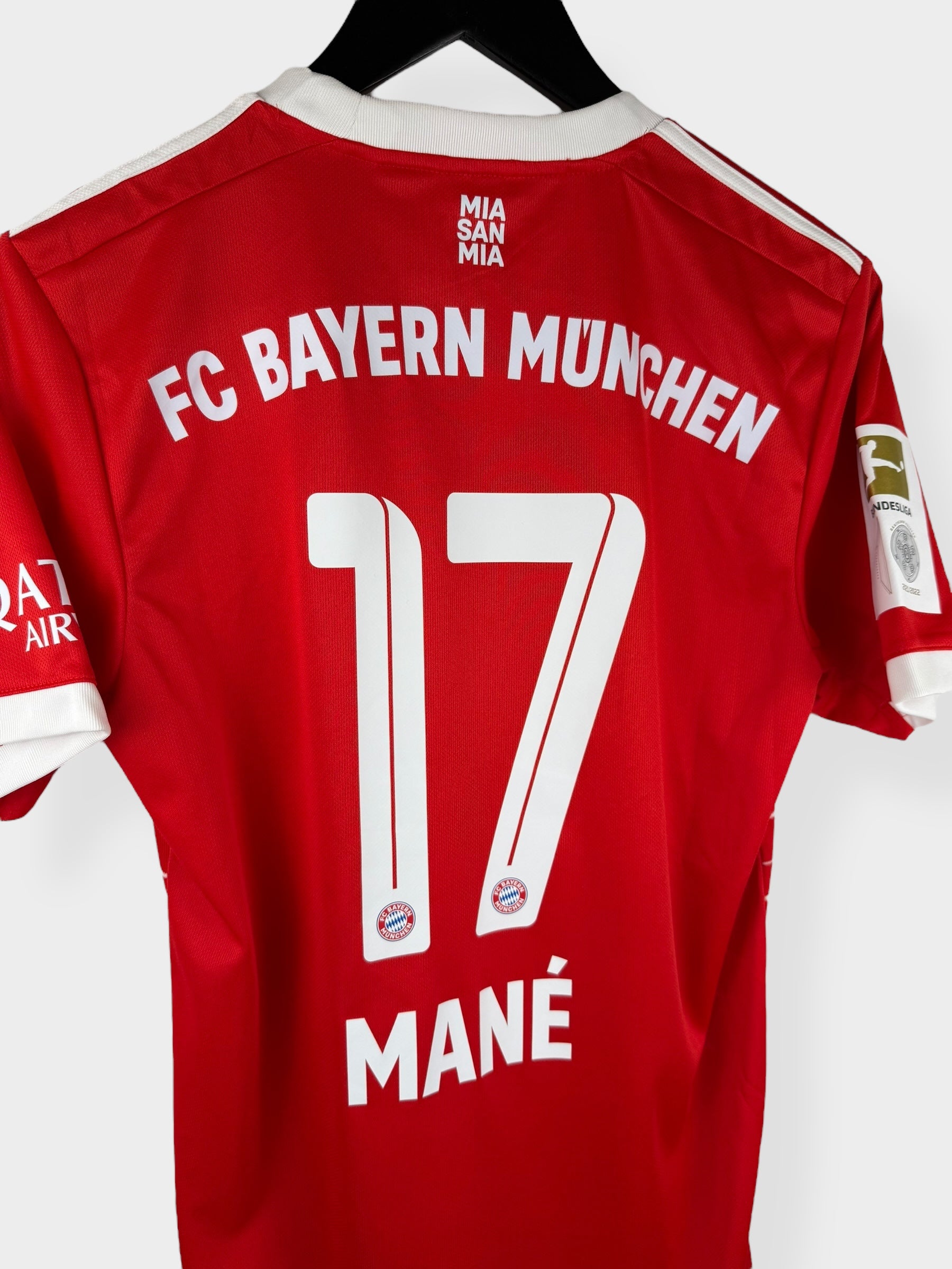 2022-23 BAYERN MUNICH HOME SHIRT MANE #17 S