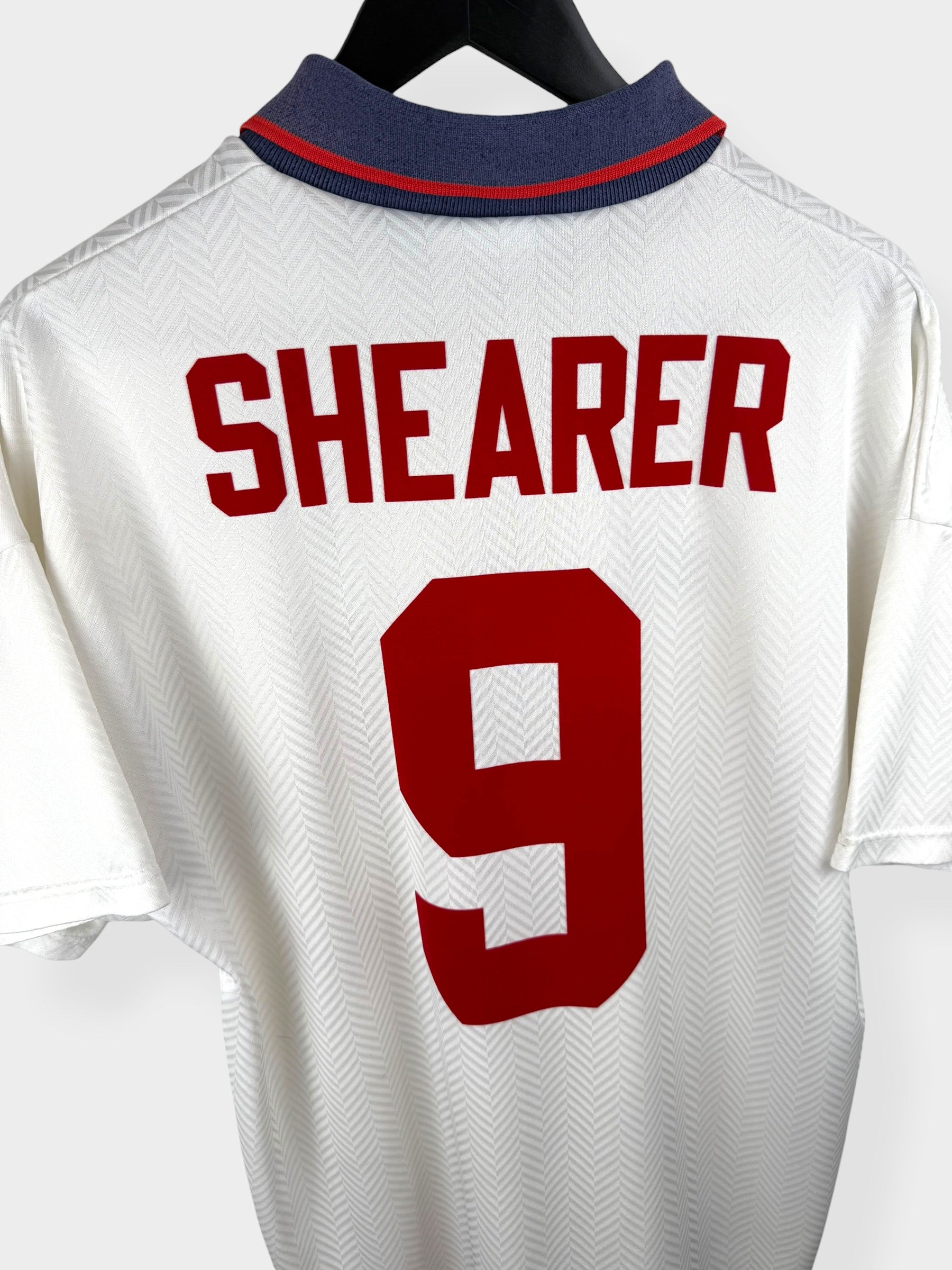 1993-95 ENGLAND HEIMTRIKOT SHEARER #9 L