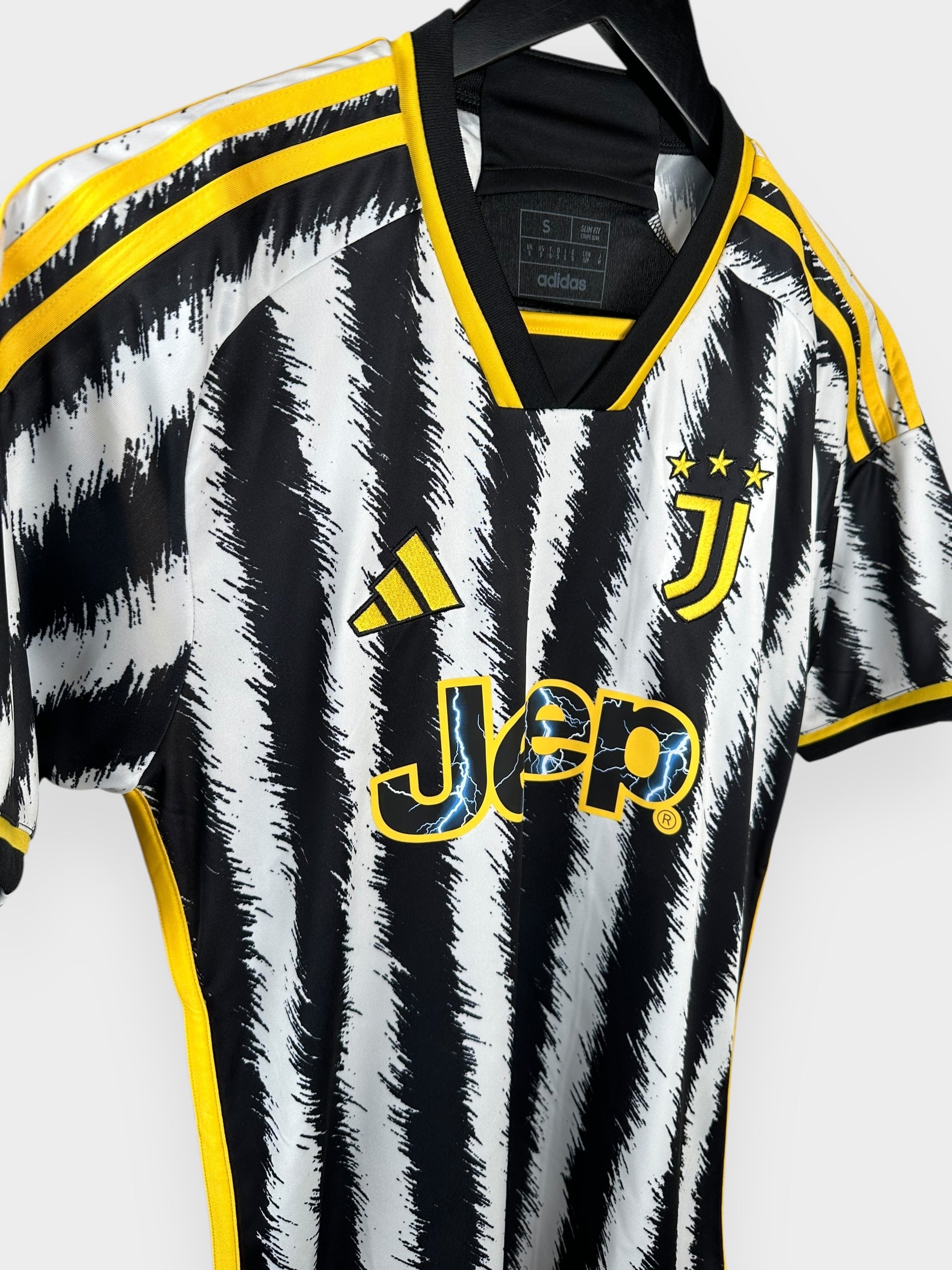 2023-24 JUVENTUS THUISSHIRT S