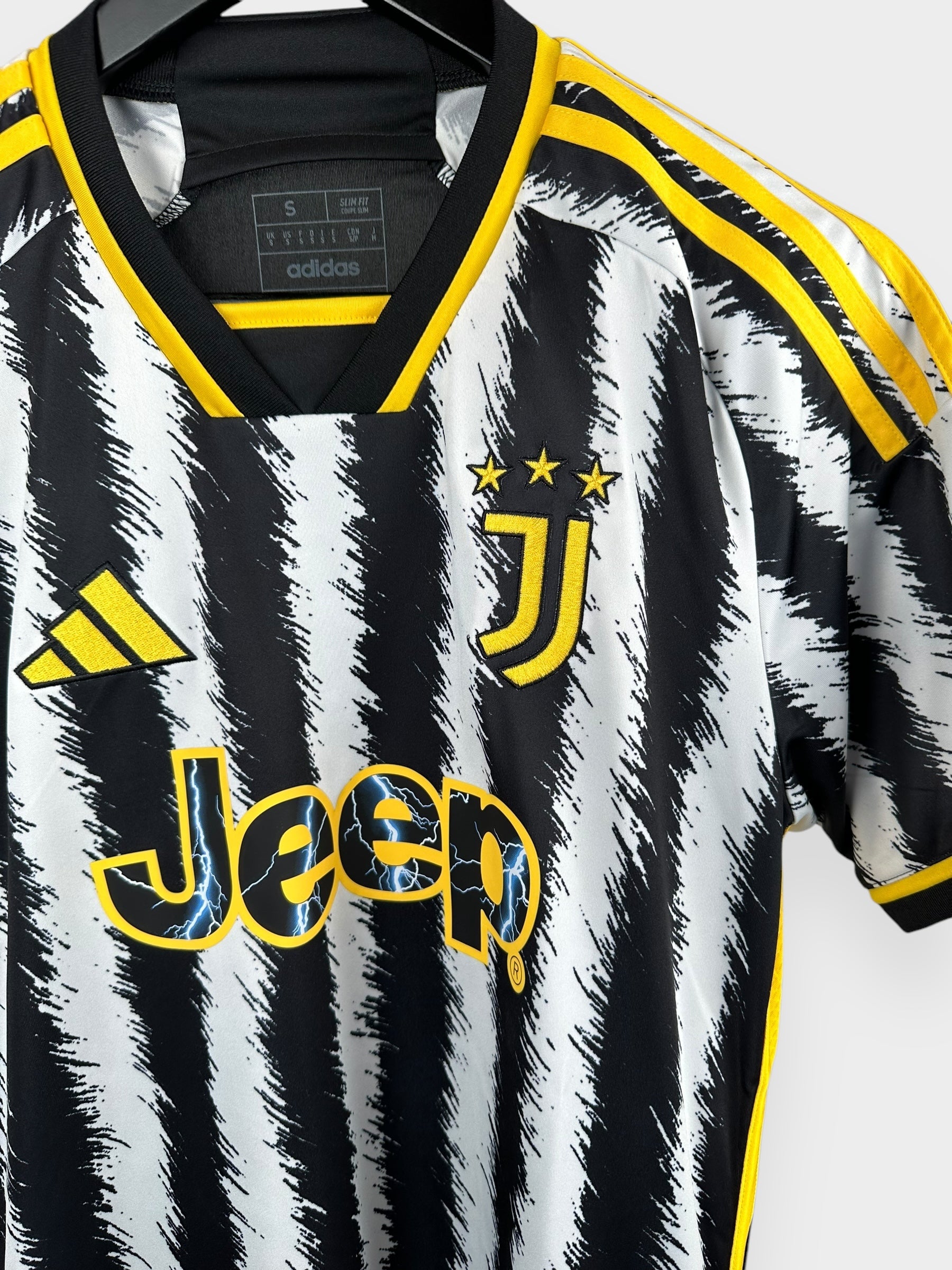2023-24 JUVENTUS THUISSHIRT S