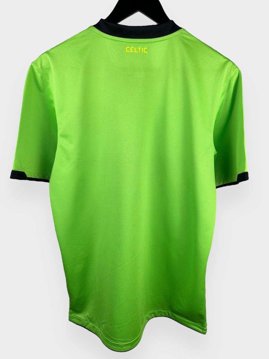 2010-11 CELTIC UITSHIRT M