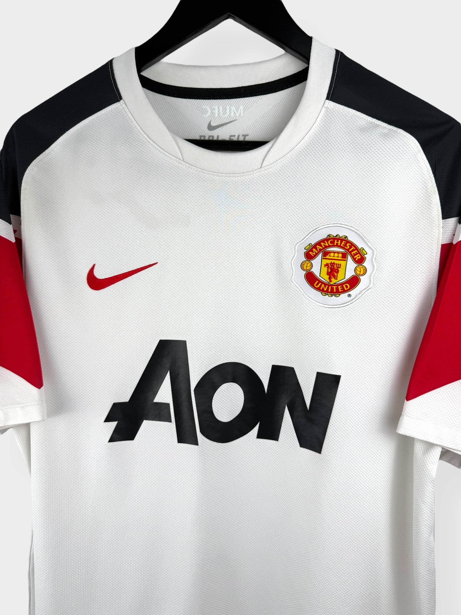 2010-11 MANCHESTER UNITED AWAY SHIRT BERBATOV #9 L