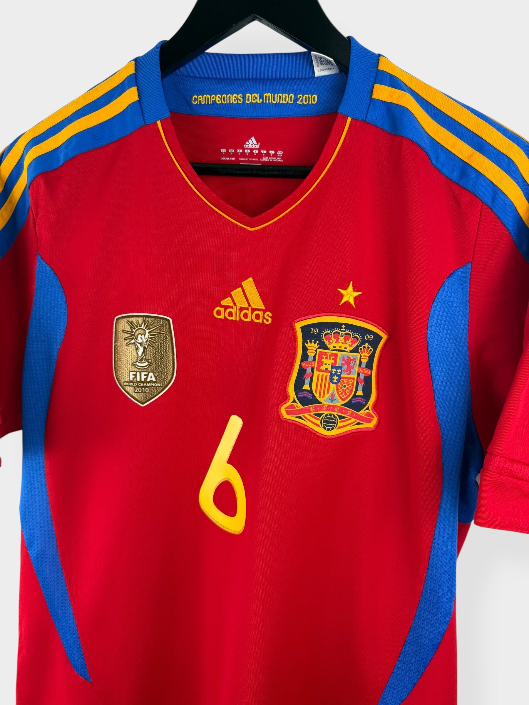 2010-11 SPAIN HOME SHIRT INIESTA #6 M