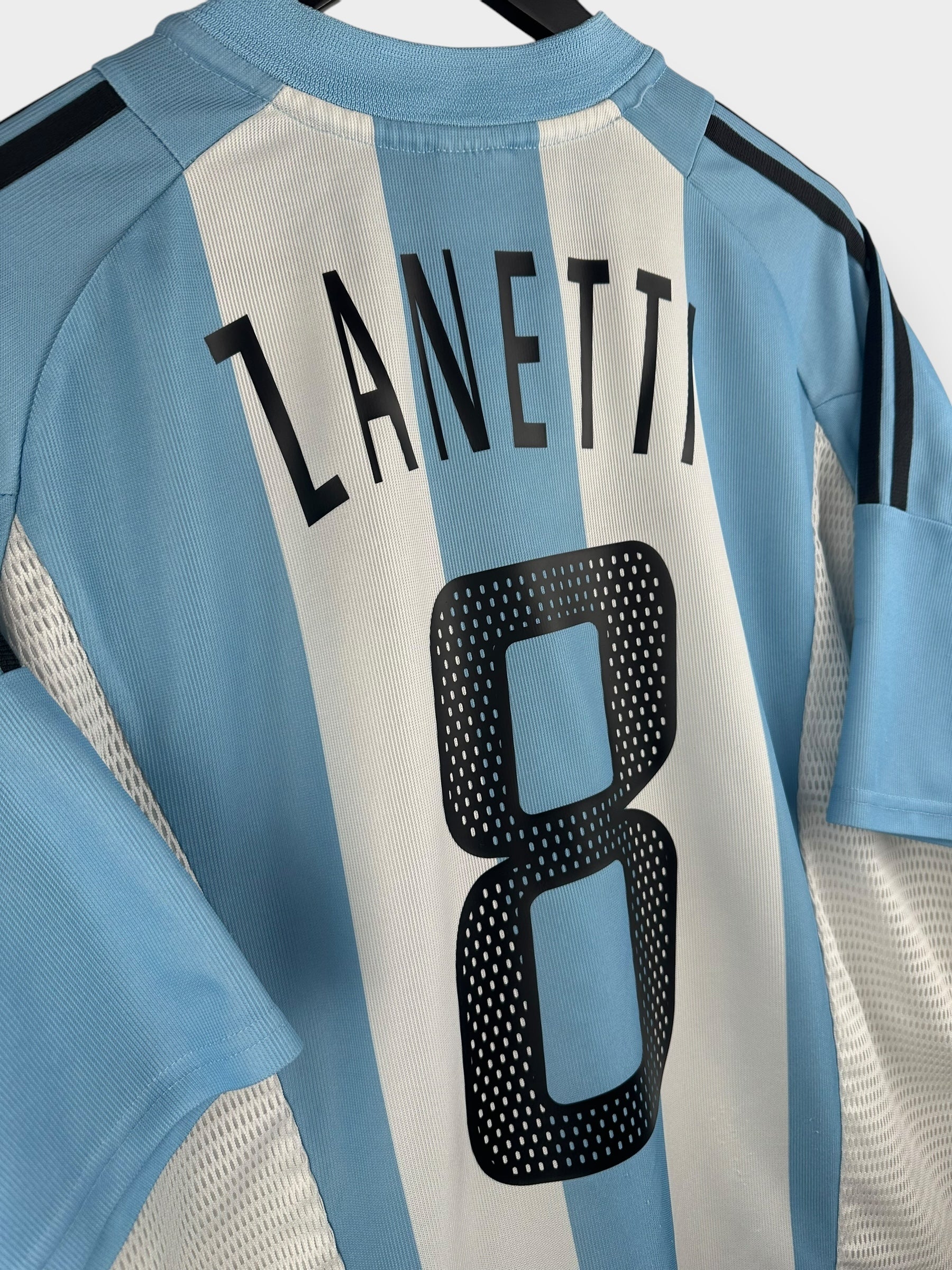 2002-04 ARGENTINA HOME SHIRT ZANETTI #8 M