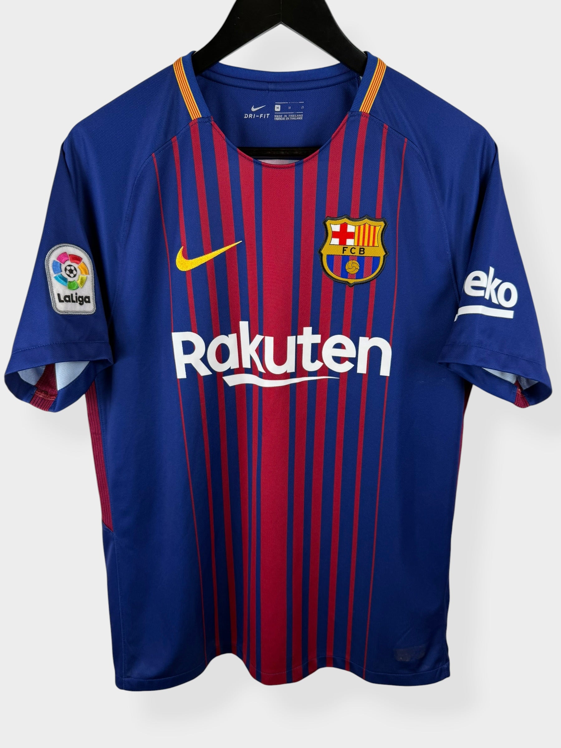 2017-18 BARCELONA HOME SHIRT SUAREZ #9 M