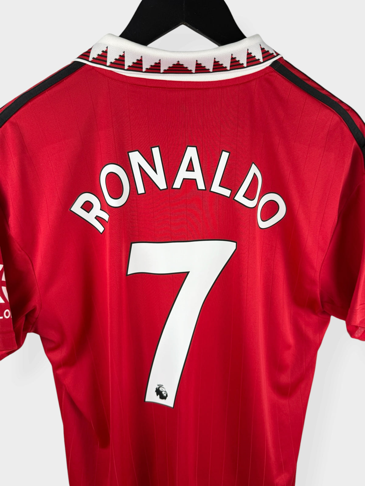 2022-23 MANCHESTER UNITED HOME SHIRT RONALDO #7 M - Authentic Football Club