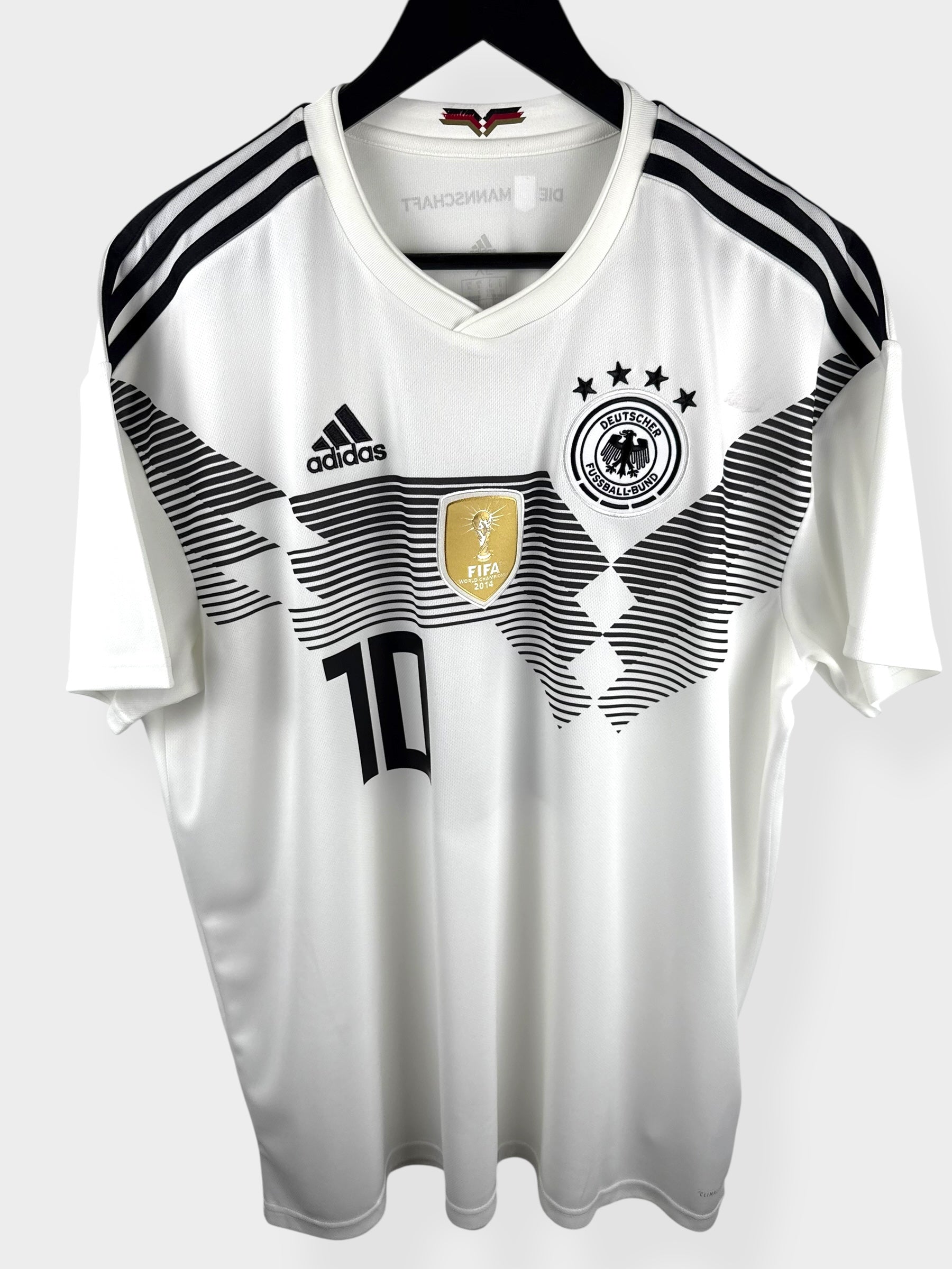 2018-19 GERMANY HOME SHIRT ÖZIL #10 XL - Authentic Football Club
