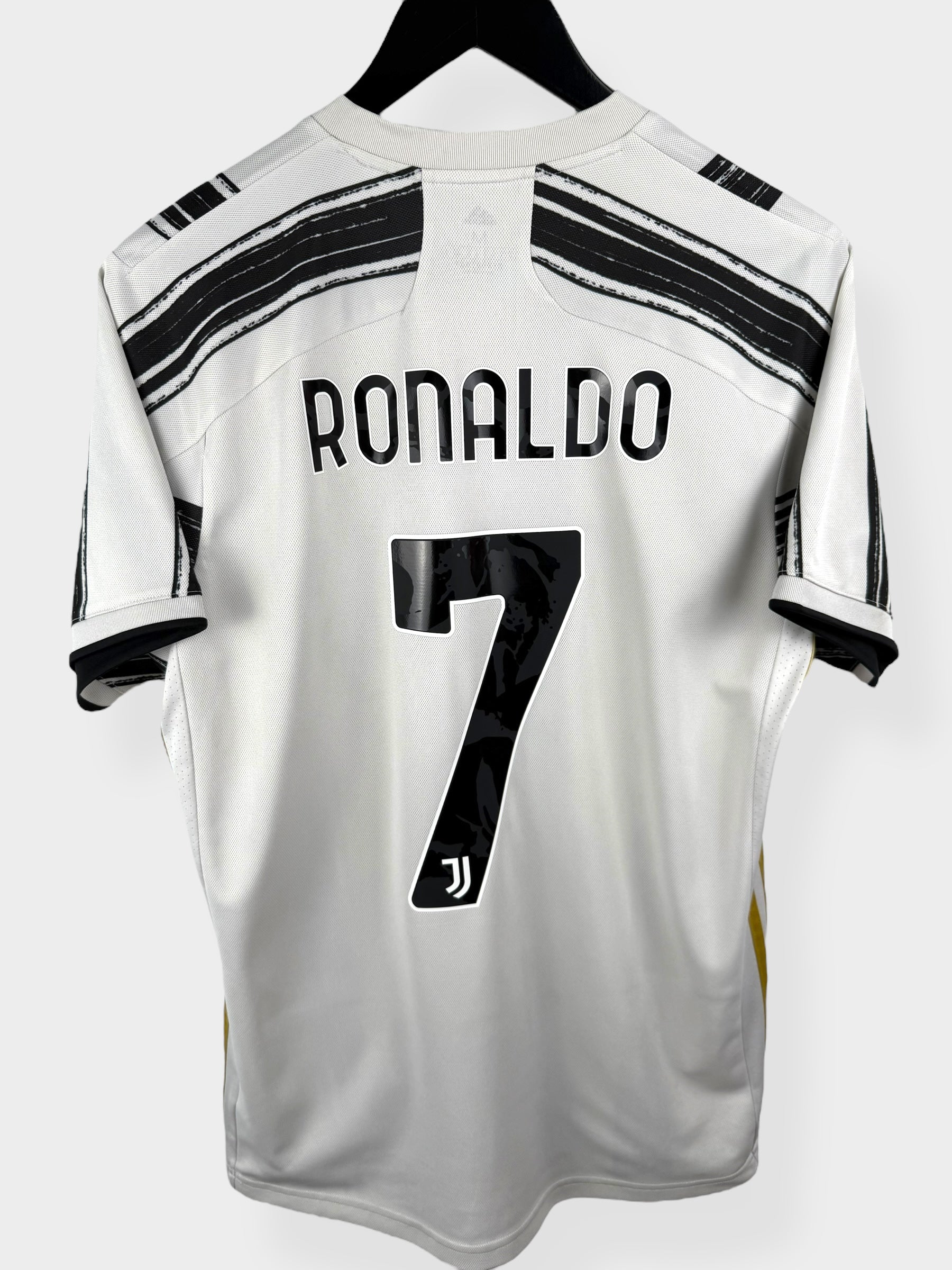 2020-21 JUVENTUS HOME SHIRT RONALDO #7 M