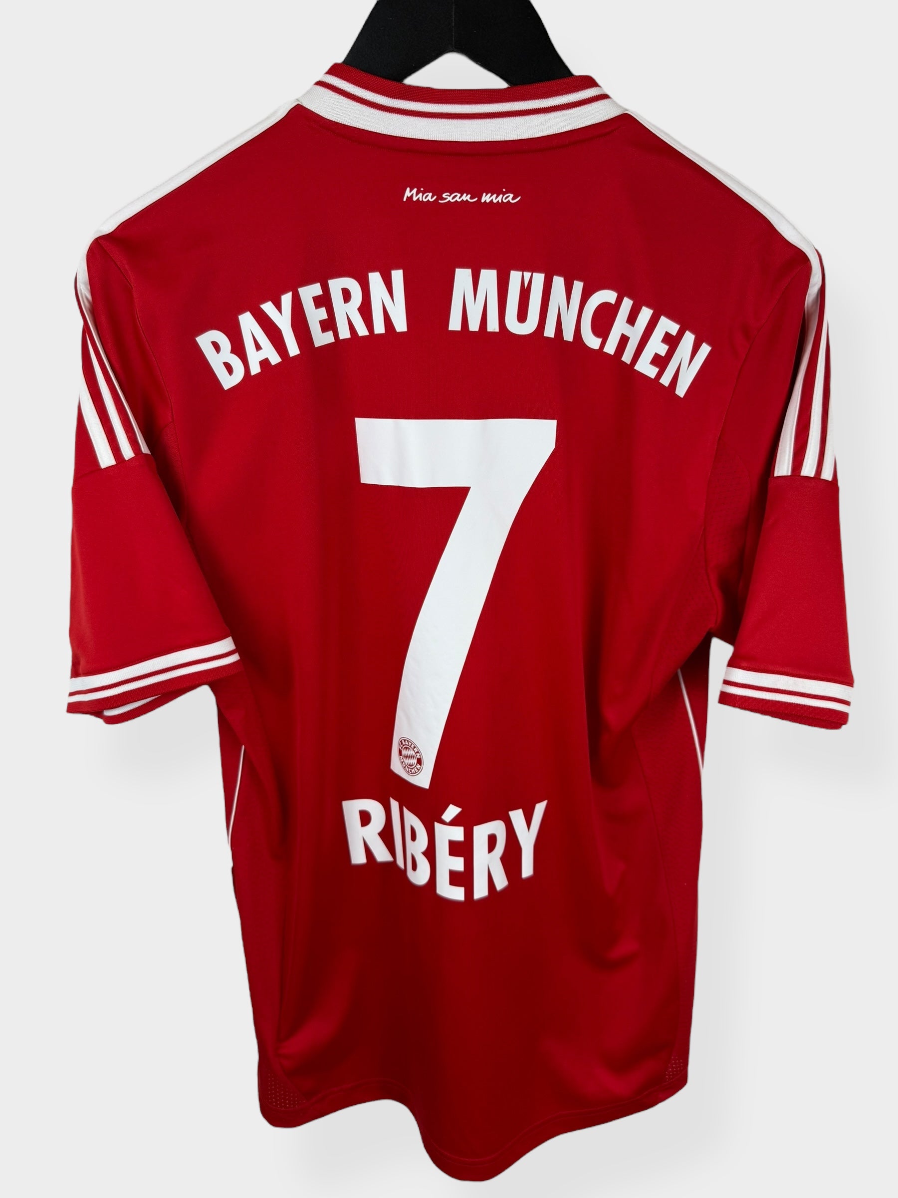 2013-14 BAYERN MUNICH HOME SHIRT RIBERY #7 S - Authentic Football Club
