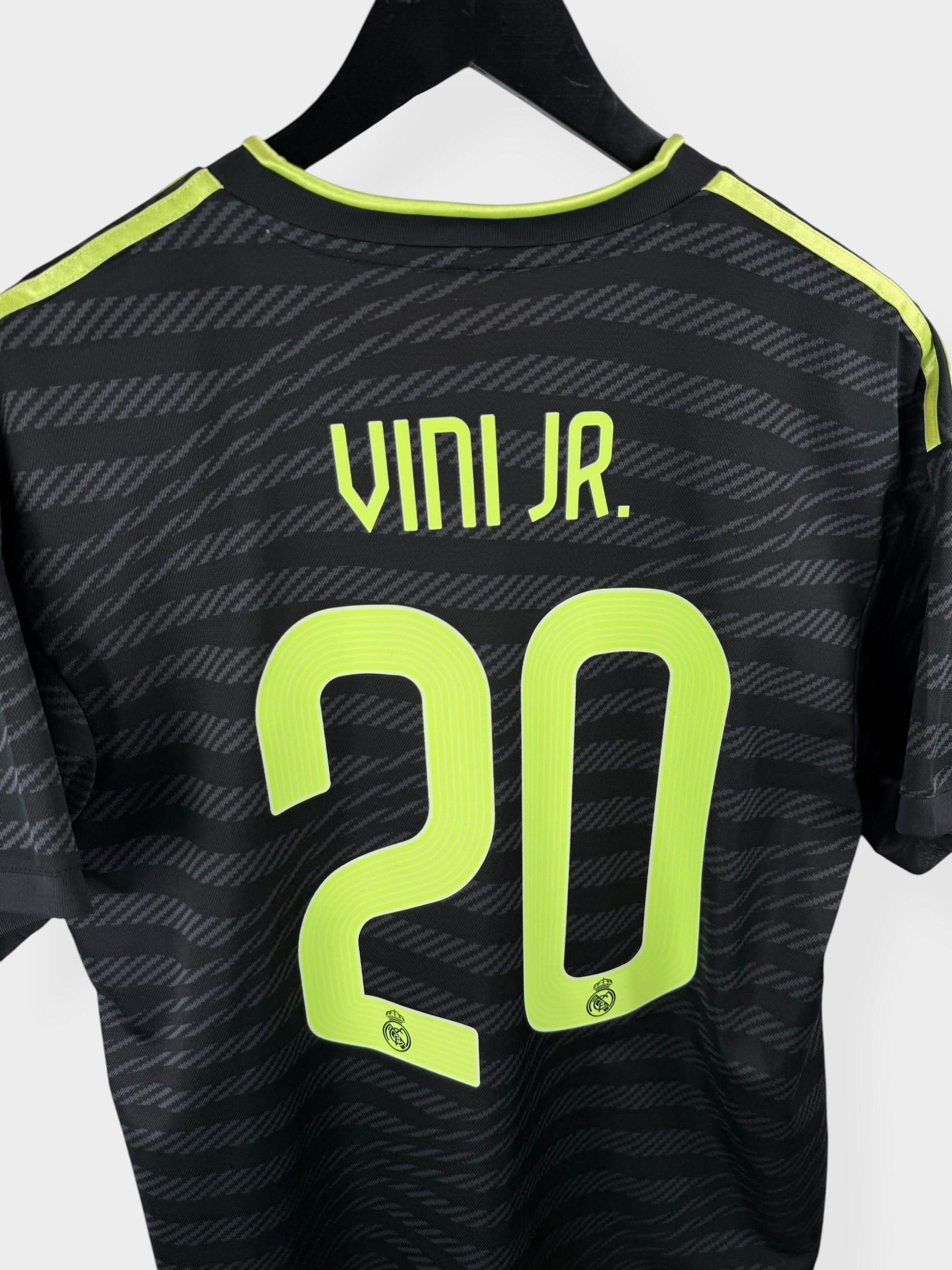 MAILLOT THIRD DU REAL MADRID 2022-23 VINI JR. N°20 L