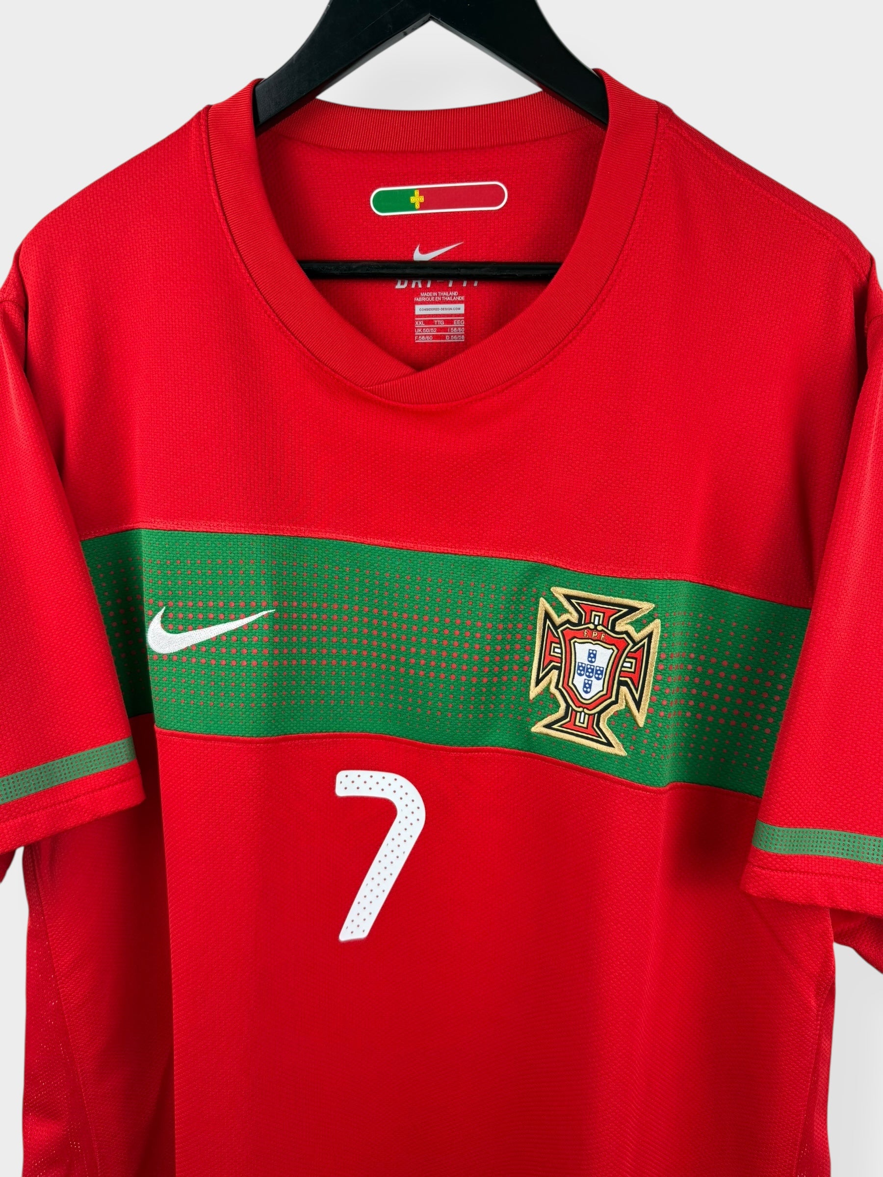 2010-11 PORTUGAL THUISSHIRT RONALDO #7 XXL