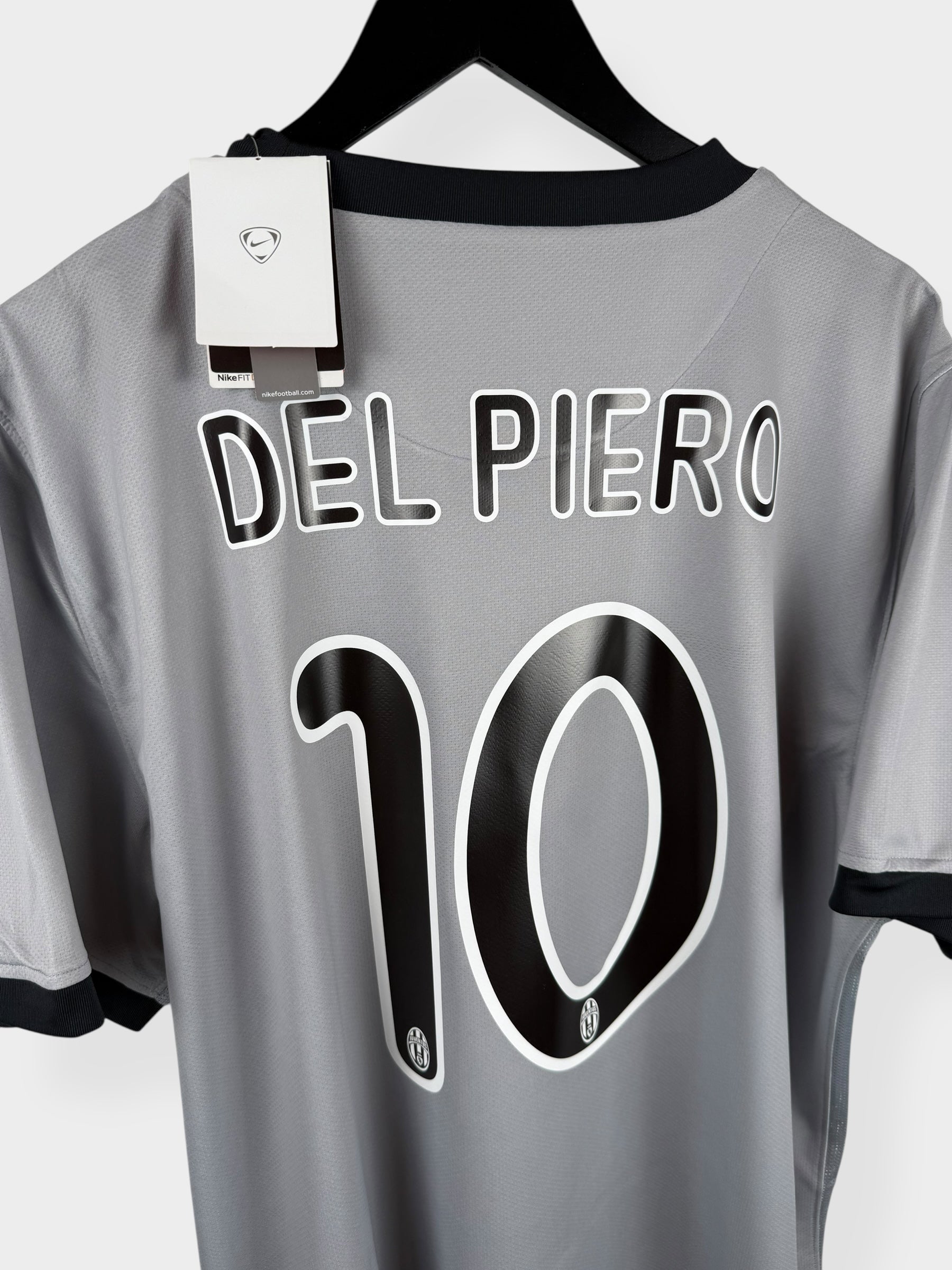 2009-10 JUVENTUS AWAY SHIRT DEL PIERO #10 XL - Authentic Football Club