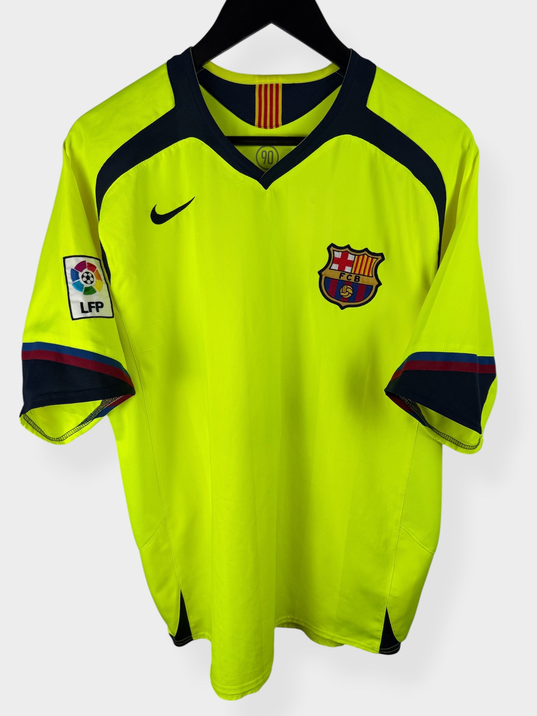 2005-06 BARCELONA AWAY SHIRT RONALDINHO #10 L