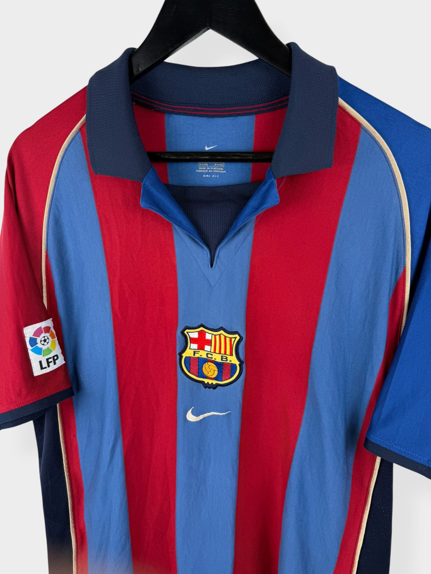 2001-02 BARCELONA THUISSHIRT RIVALDO #10 L