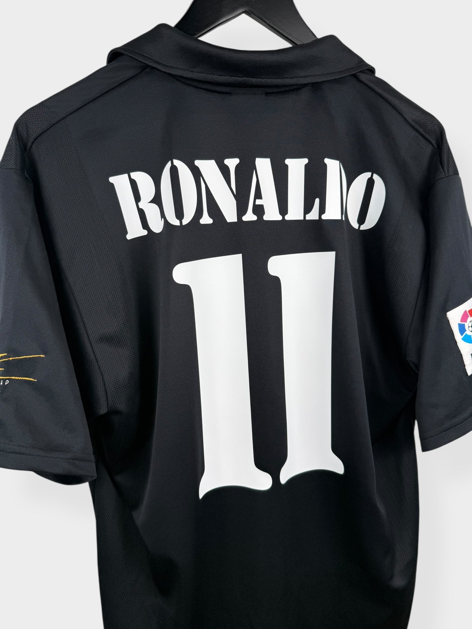 2002-03 REAL MADRID UITSHIRT RONALDO #11 M