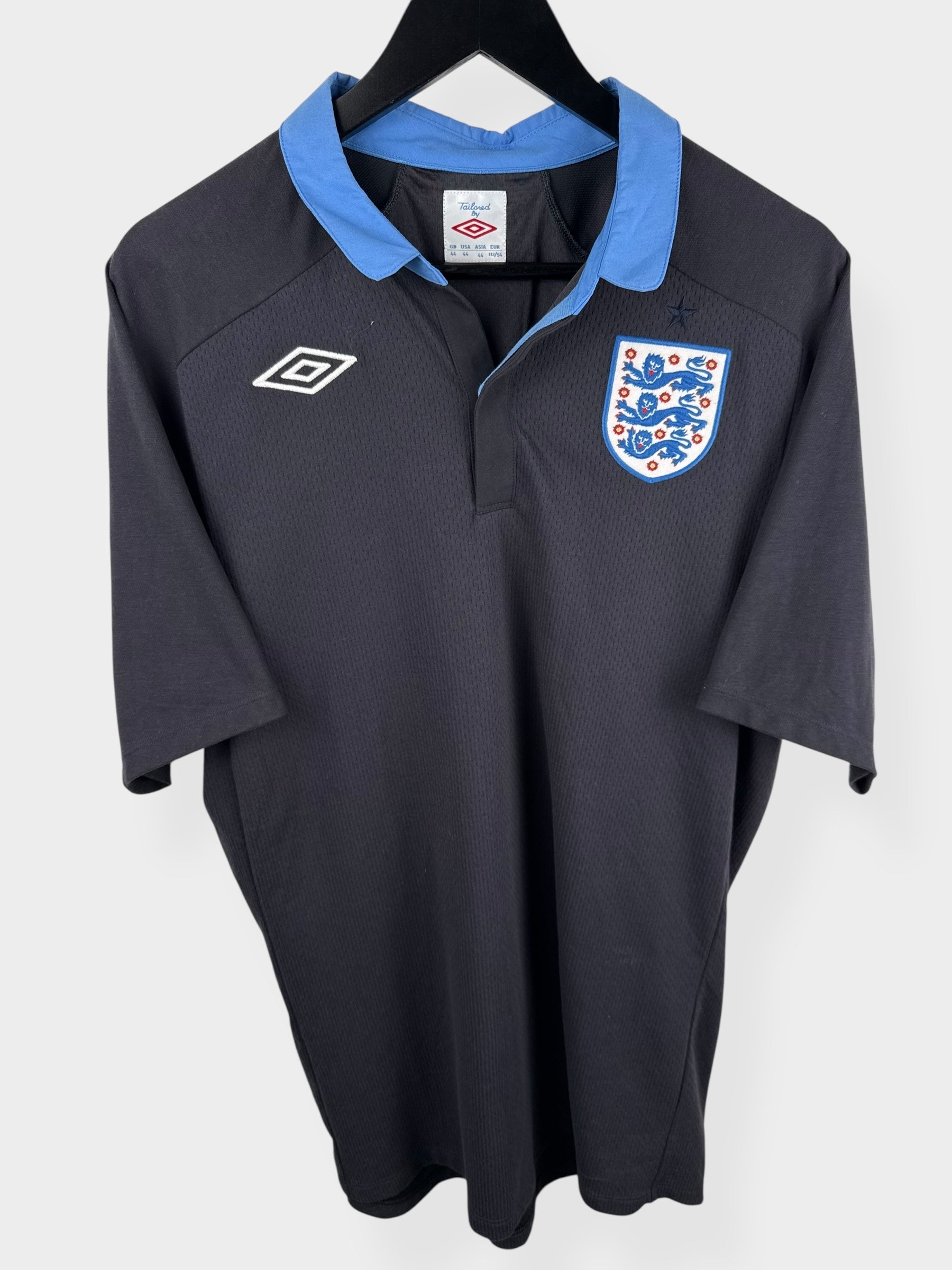 2011-12 ENGLAND AWAY SHIRT L - Authentic Football Club