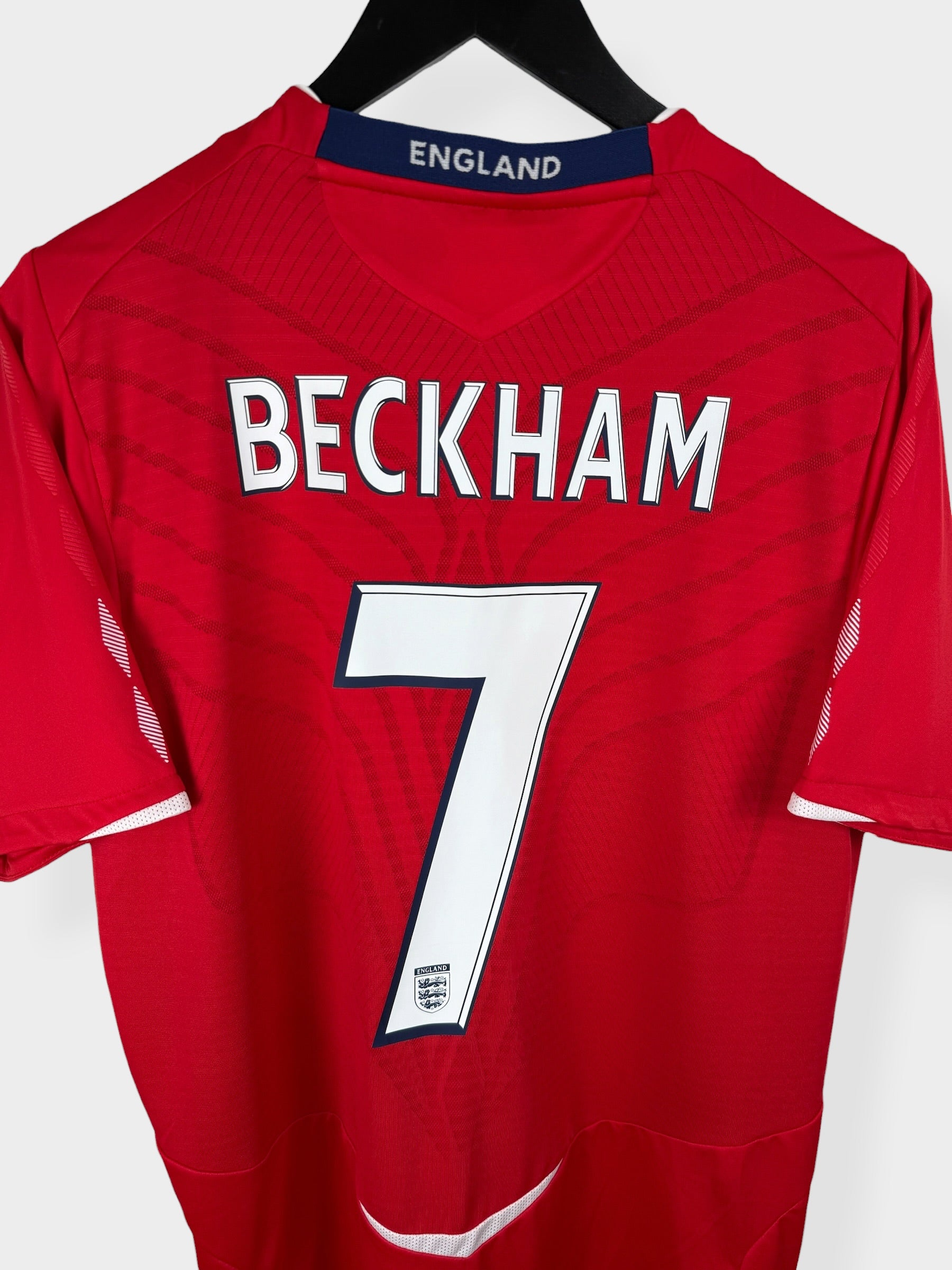 MAILLOT EXTÉRIEUR ANGLETERRE 2008-10 BECKHAM #7 M