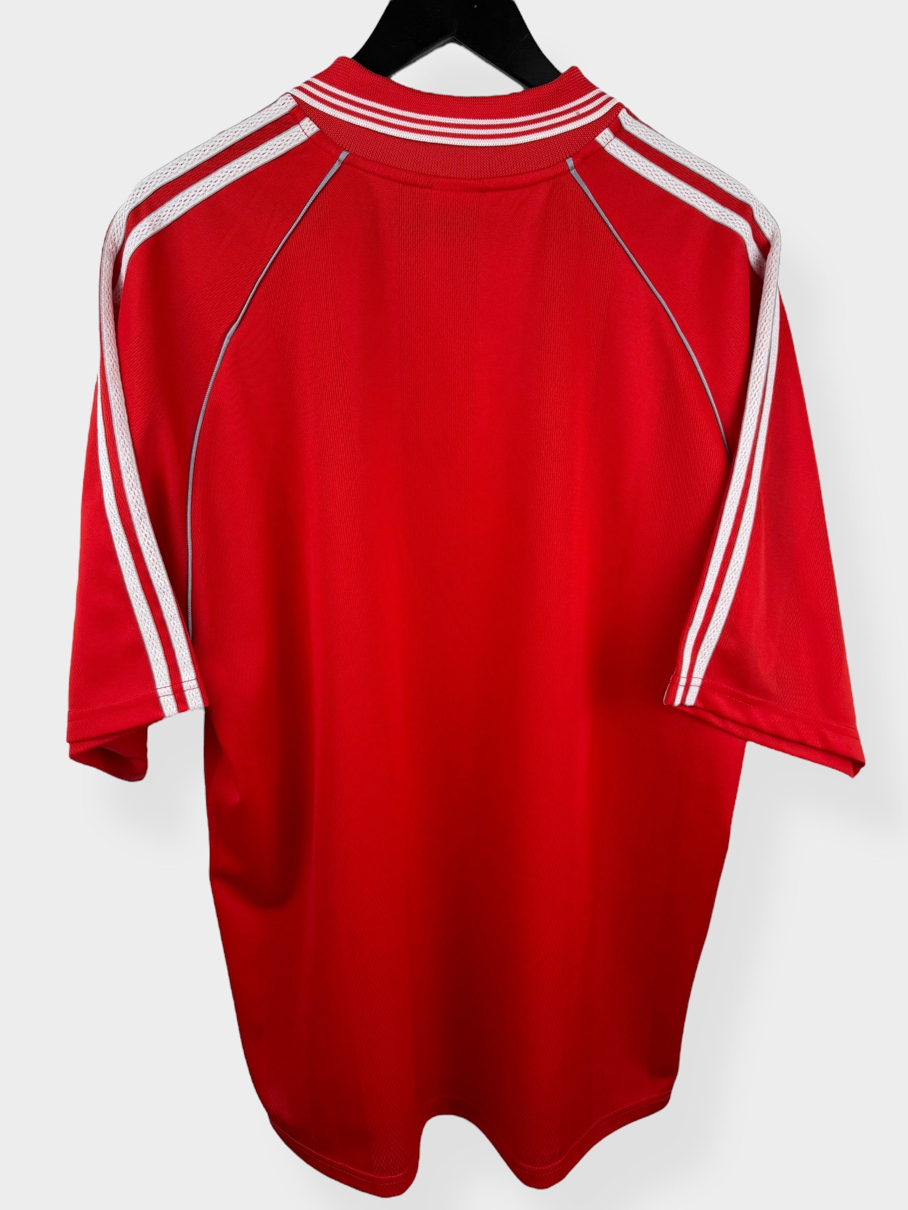 1999-00 BENFICA HOME SHIRT L - 635706