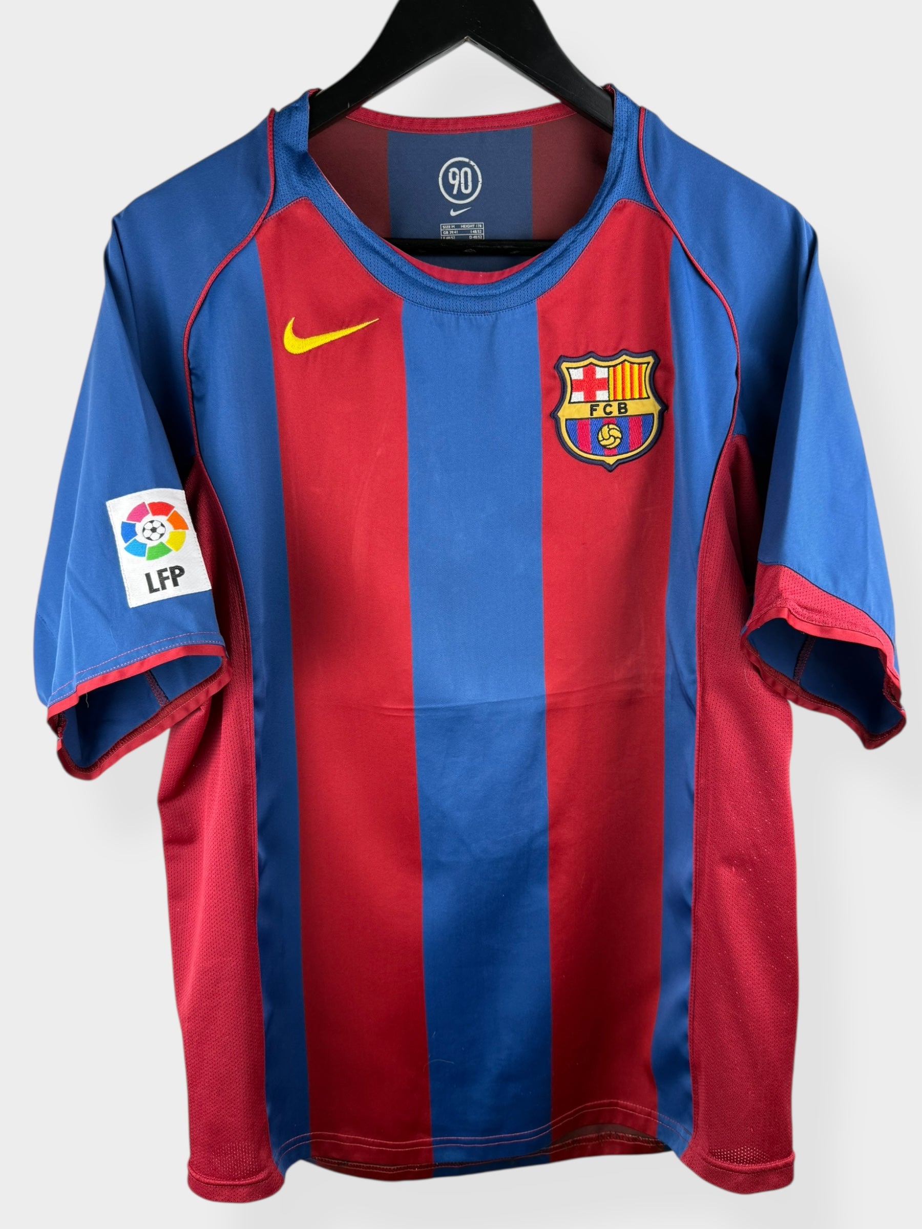2004-05 BARCELONA HOME SHIRT MESSI #30 M