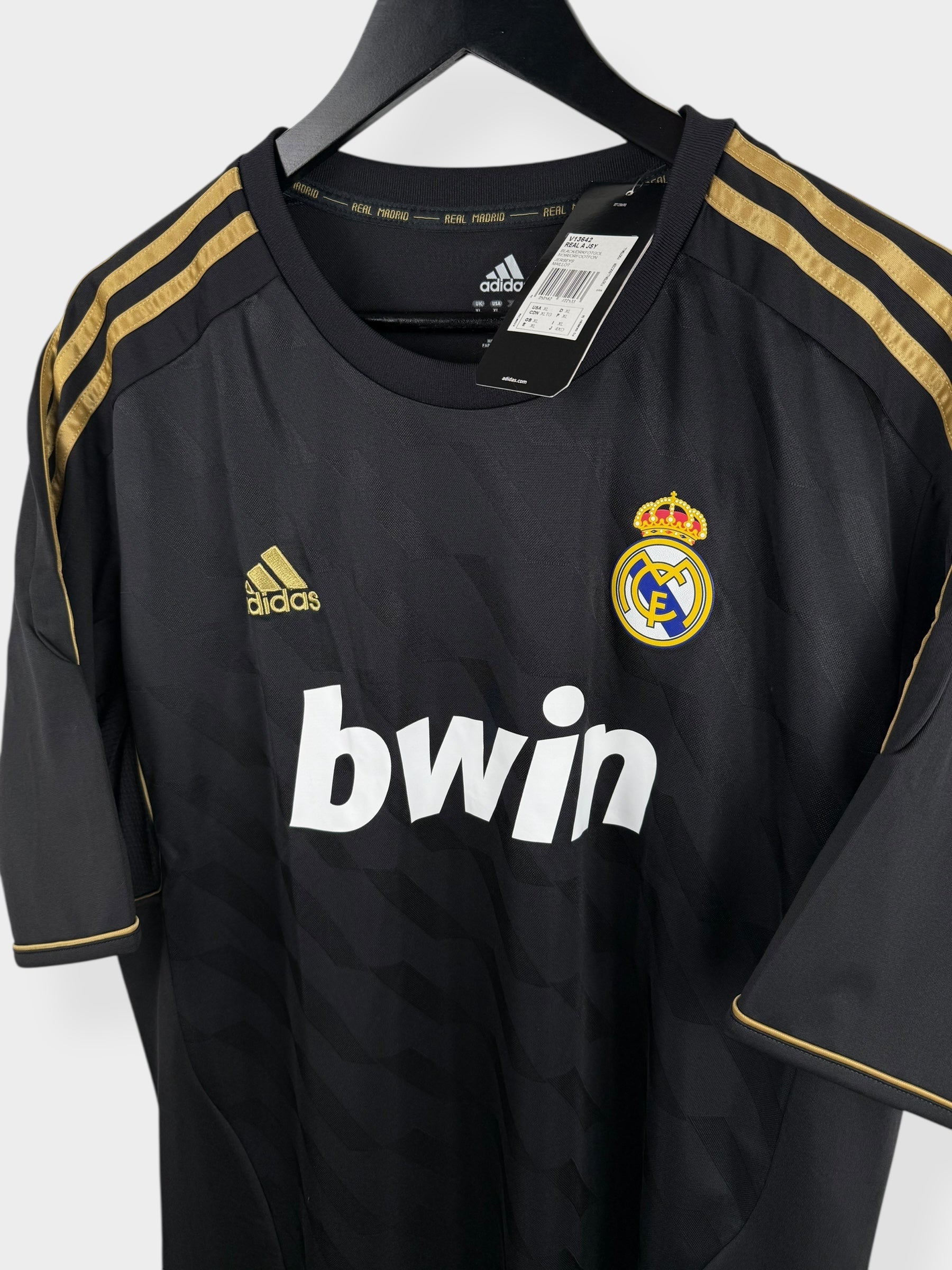2011-12 REAL MADRID AWAY SHIRT RONALDO #7 XL - Authentic Football Club