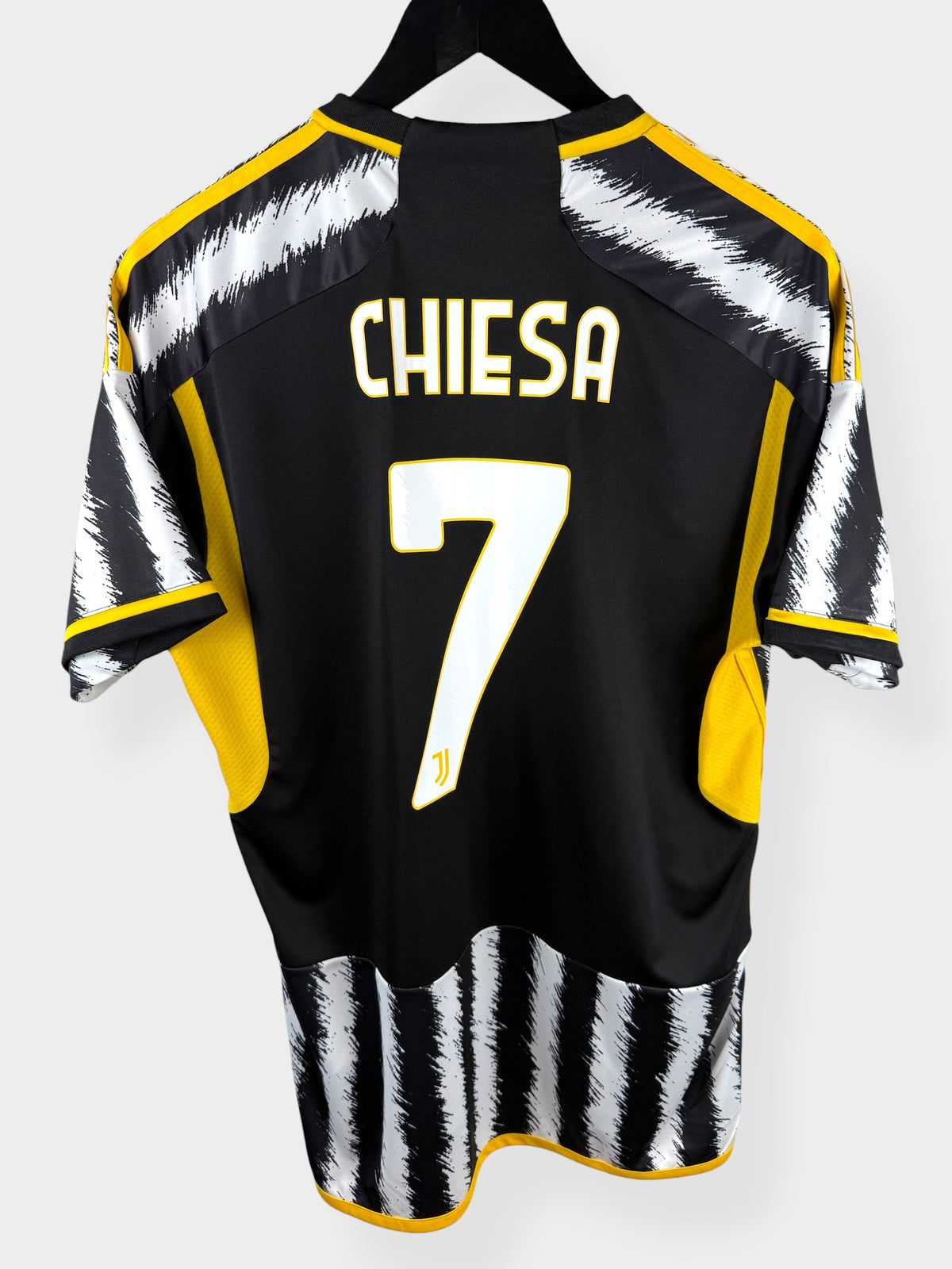 2023-24 JUVENTUS HOME SHIRT CHIESA #7 L