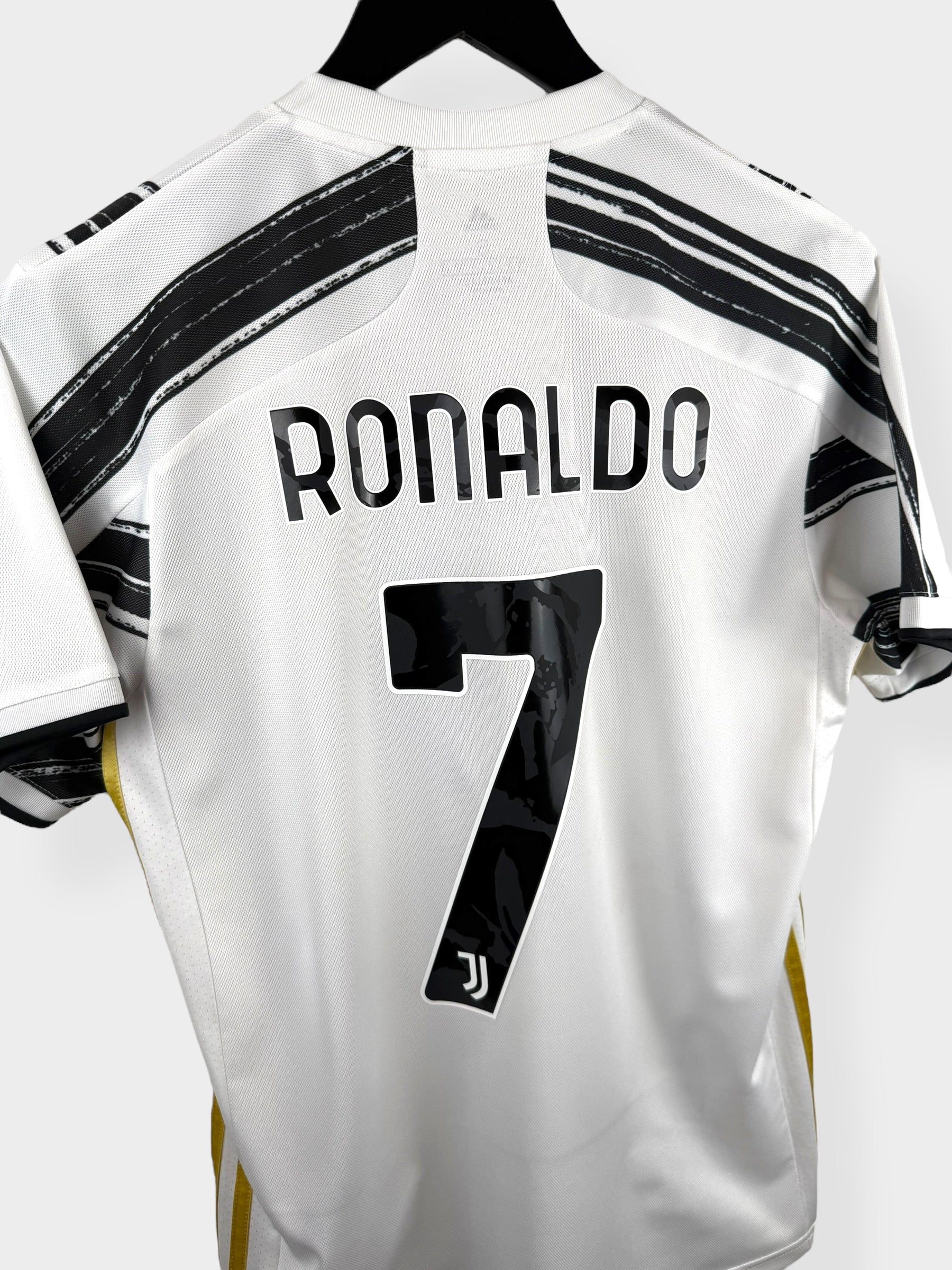 2020-21 JUVENTUS THUISSHIRT RONALDO #7 S