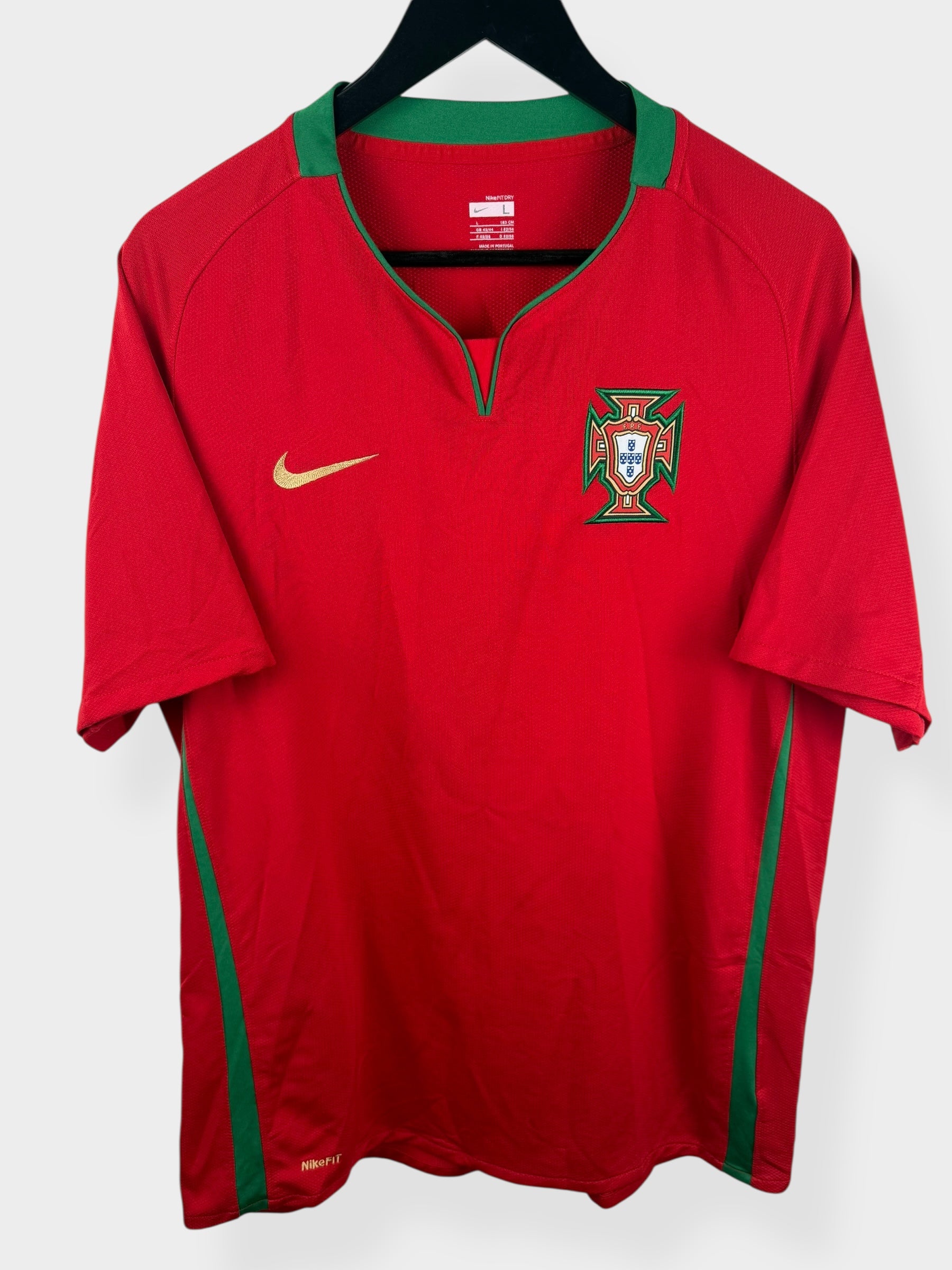 2008-09 PORTUGAL HOME SHIRT L - Authentic Football Club