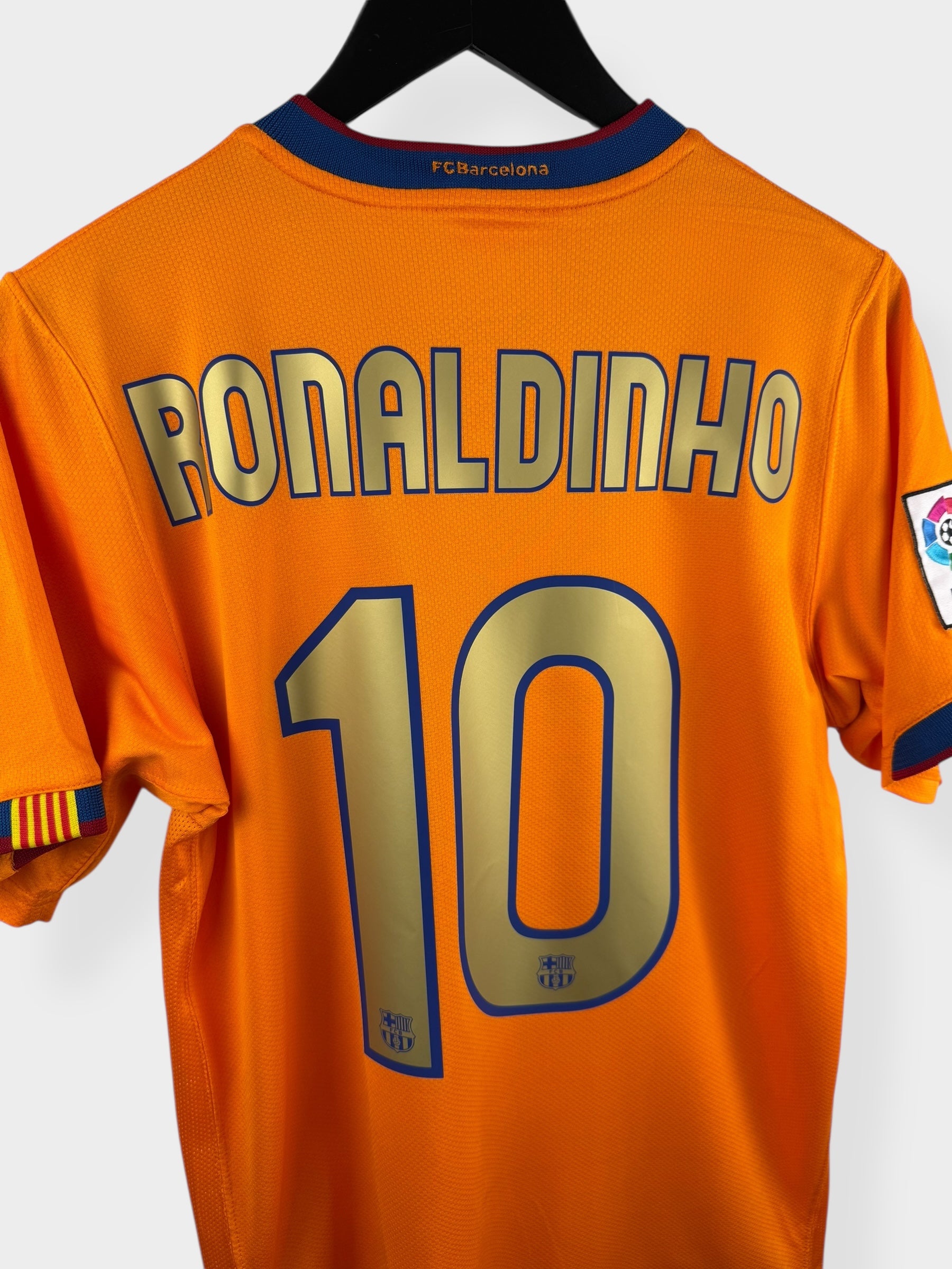  [shopify_seo_title] - Authentic Football Club
