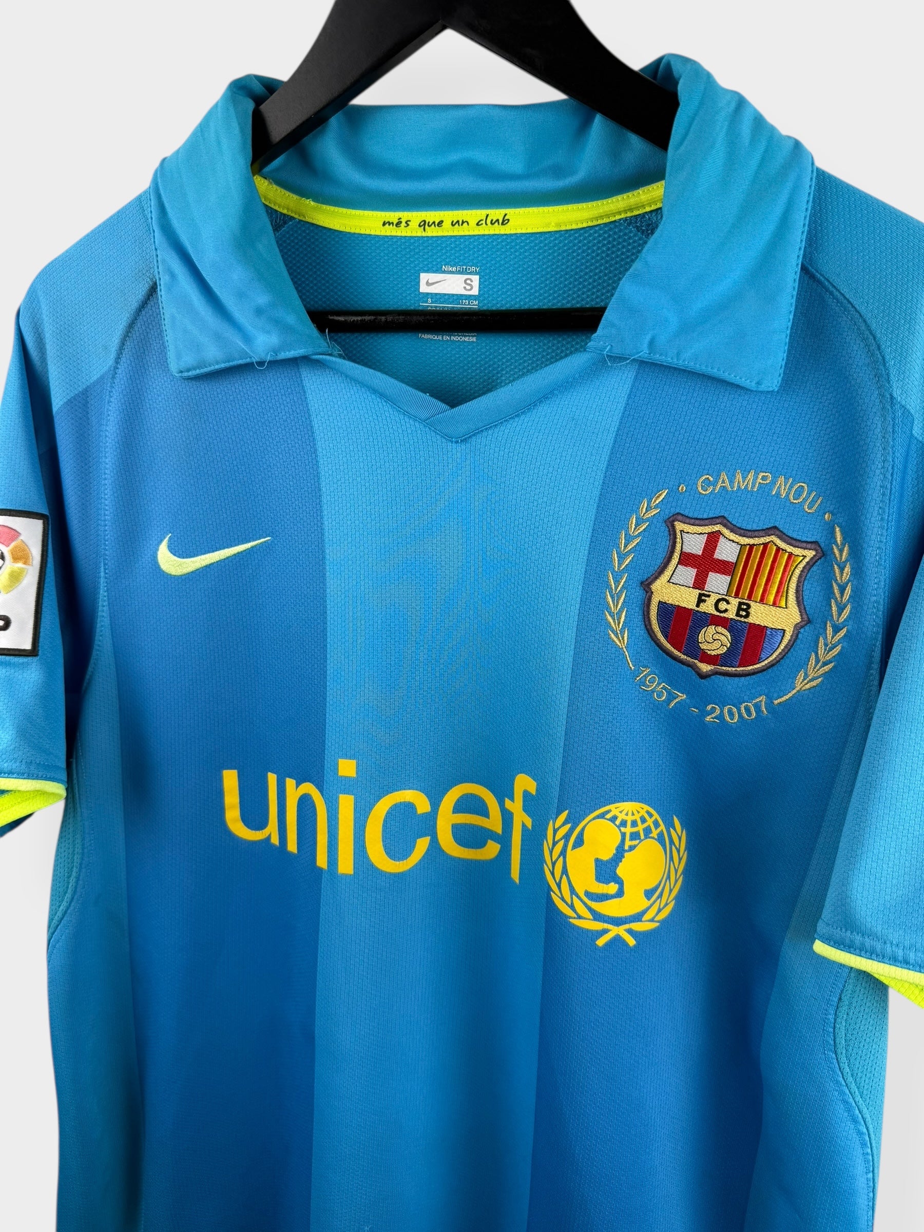 2007-08 Barcelona Away Shirt Henry #14 S - 237743-414