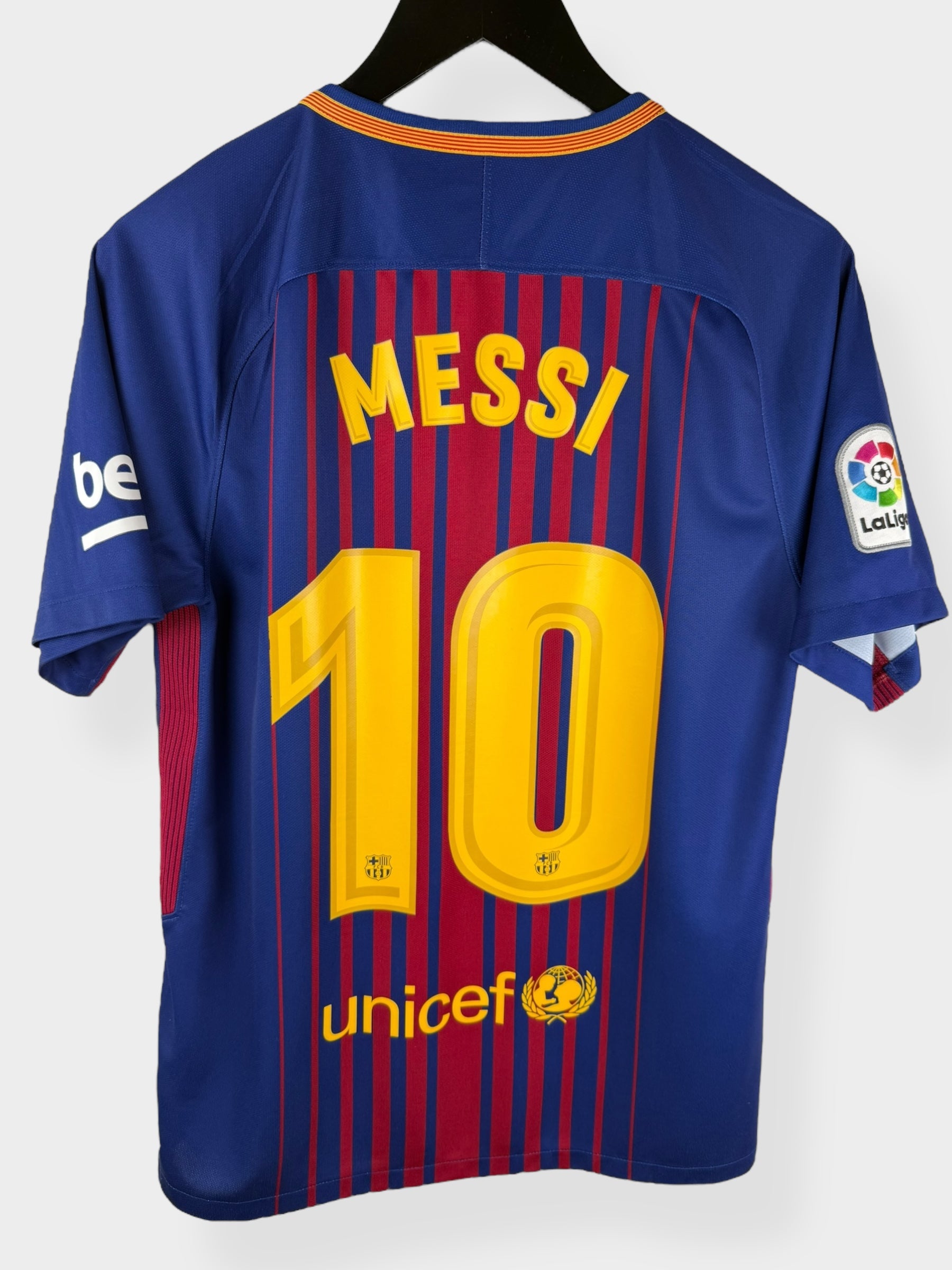 2017-18 BARCELONA HOME SHIRT MESSI #10 S - 847255-456