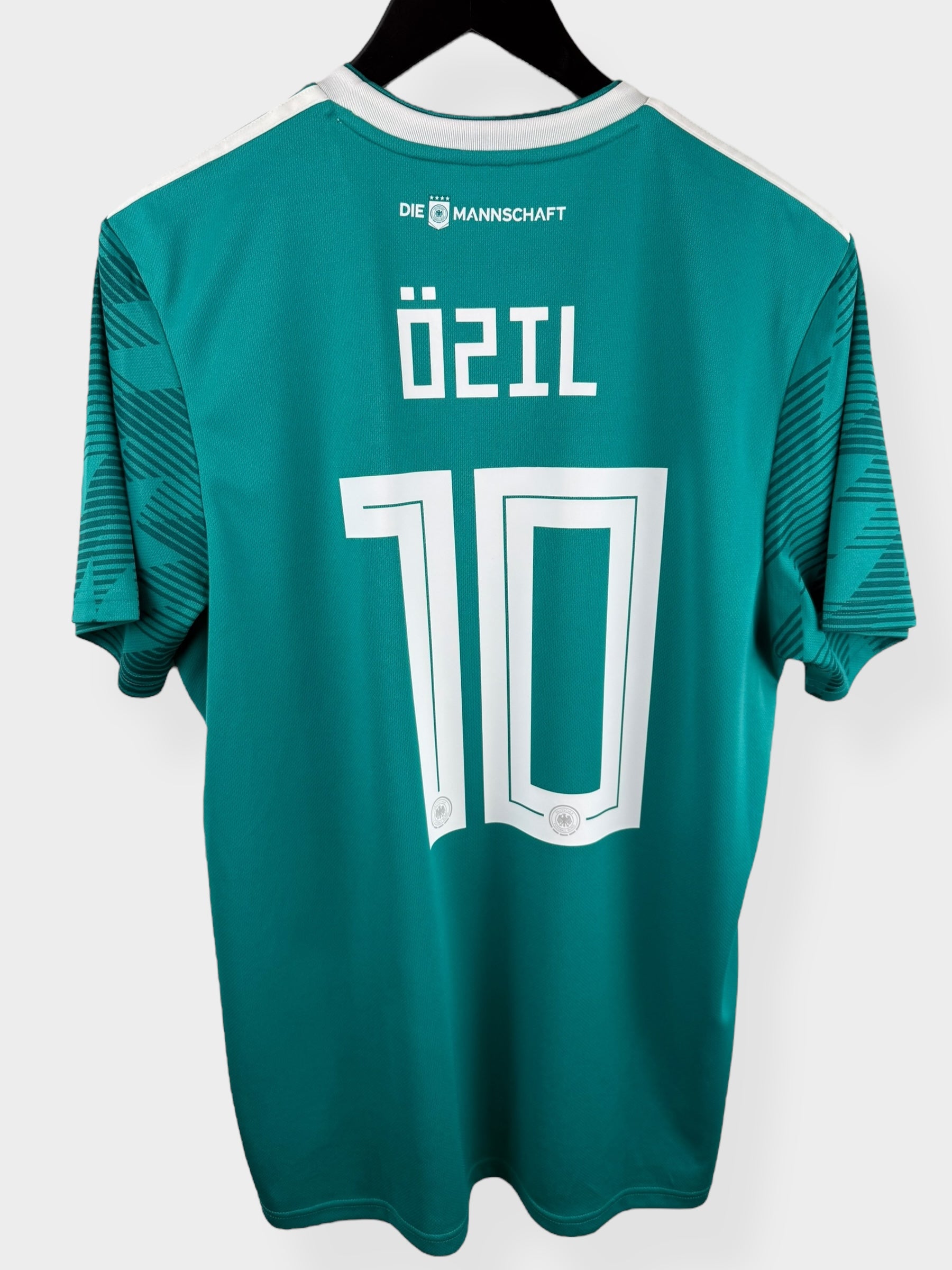  [shopify_seo_title] - Authentic Football Club