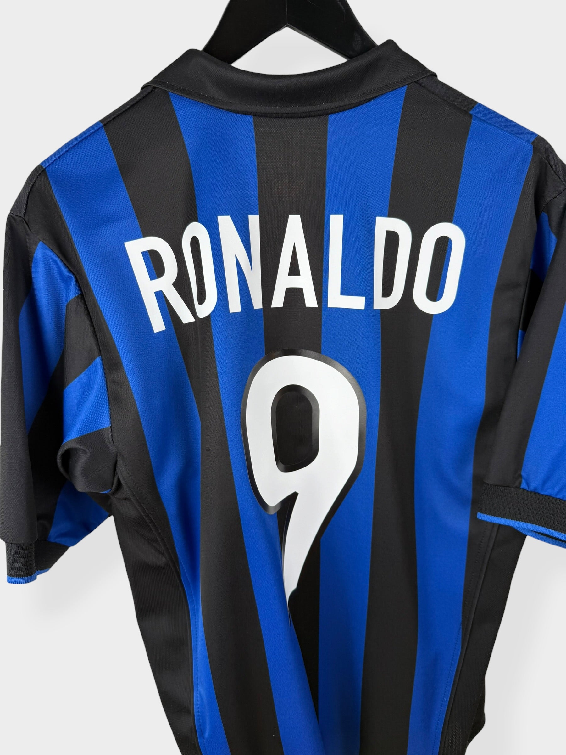 1998-99 INTER MILAN HEIMTRIKOT RONALDO #9 S