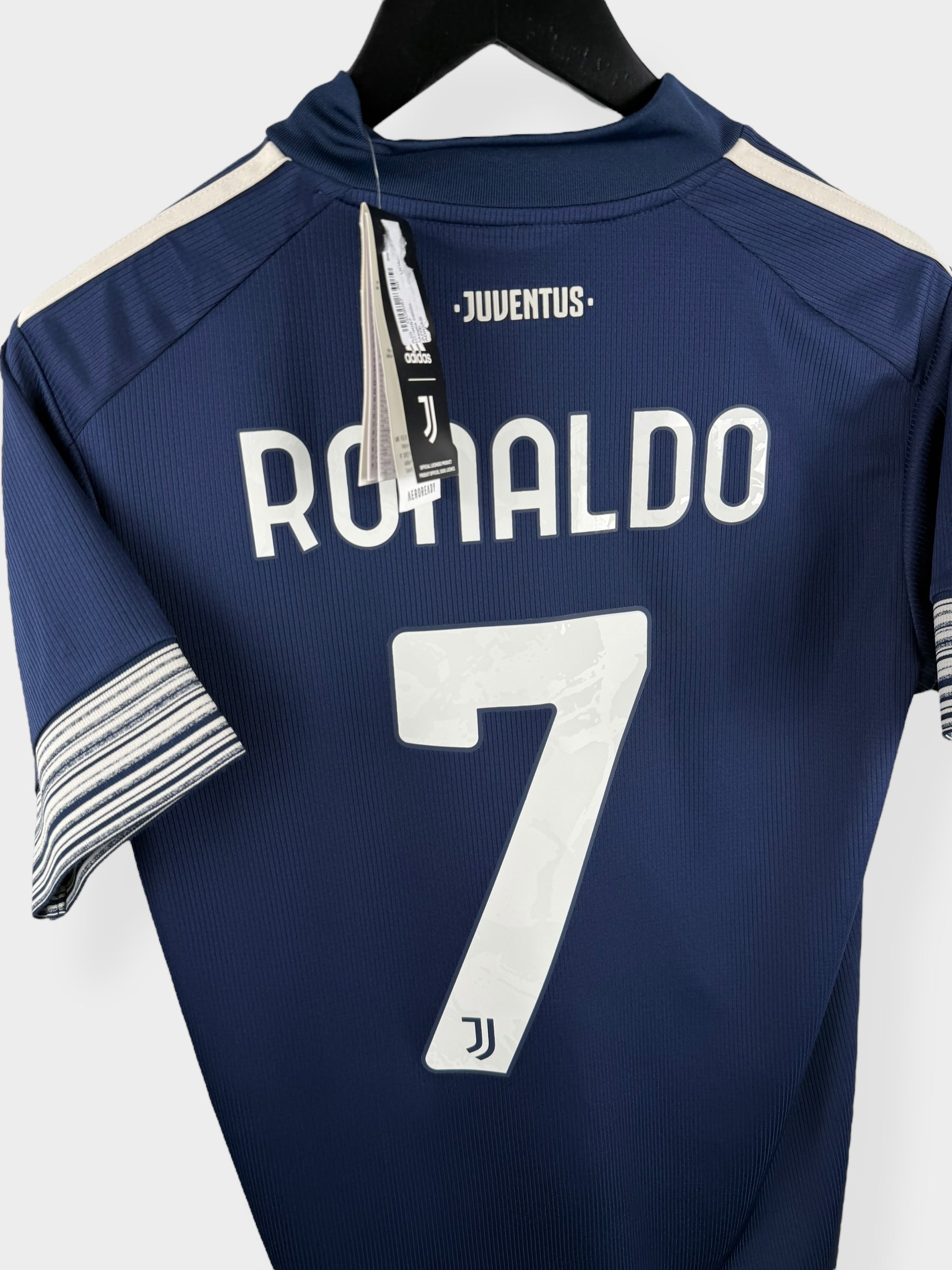 2020-21 JUVENTUS AWAY SHIRT RONALDO #7 S - Authentic Football Club