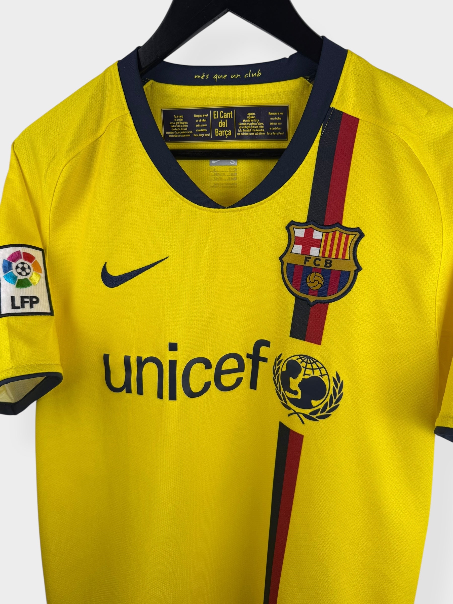 2008-10 BARCELONA AWAY SHIRT MESSI #10 S - Authentic Football Club