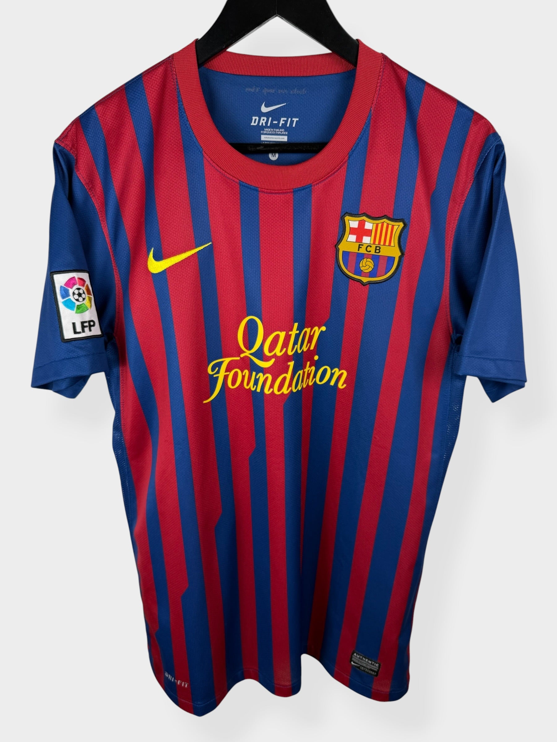 2011-12 BARCELONA HOME SHIRT XAVI #6 M