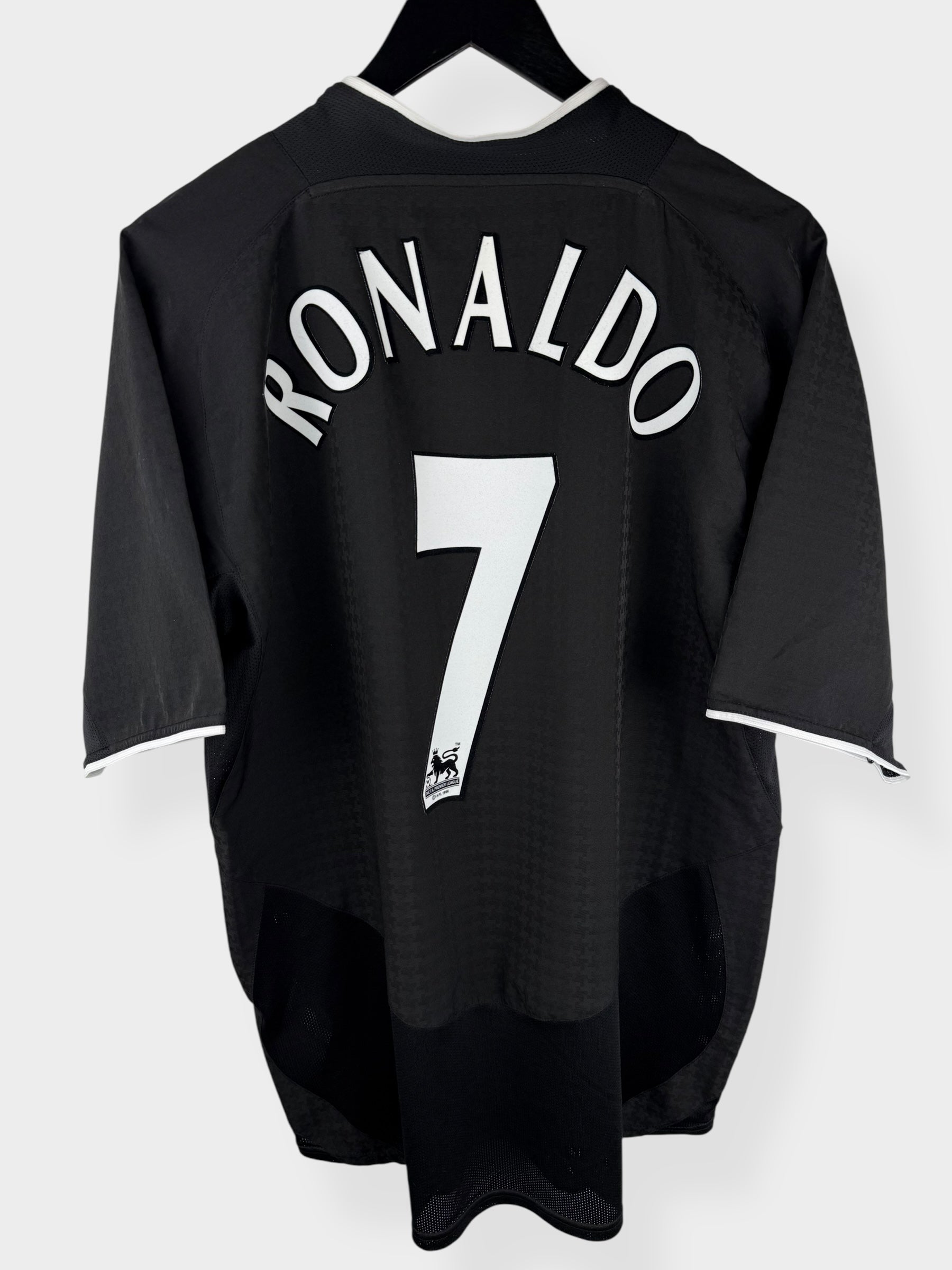2003-05 MANCHESTER UNITED AWAY SHIRT RONALDO #7 L