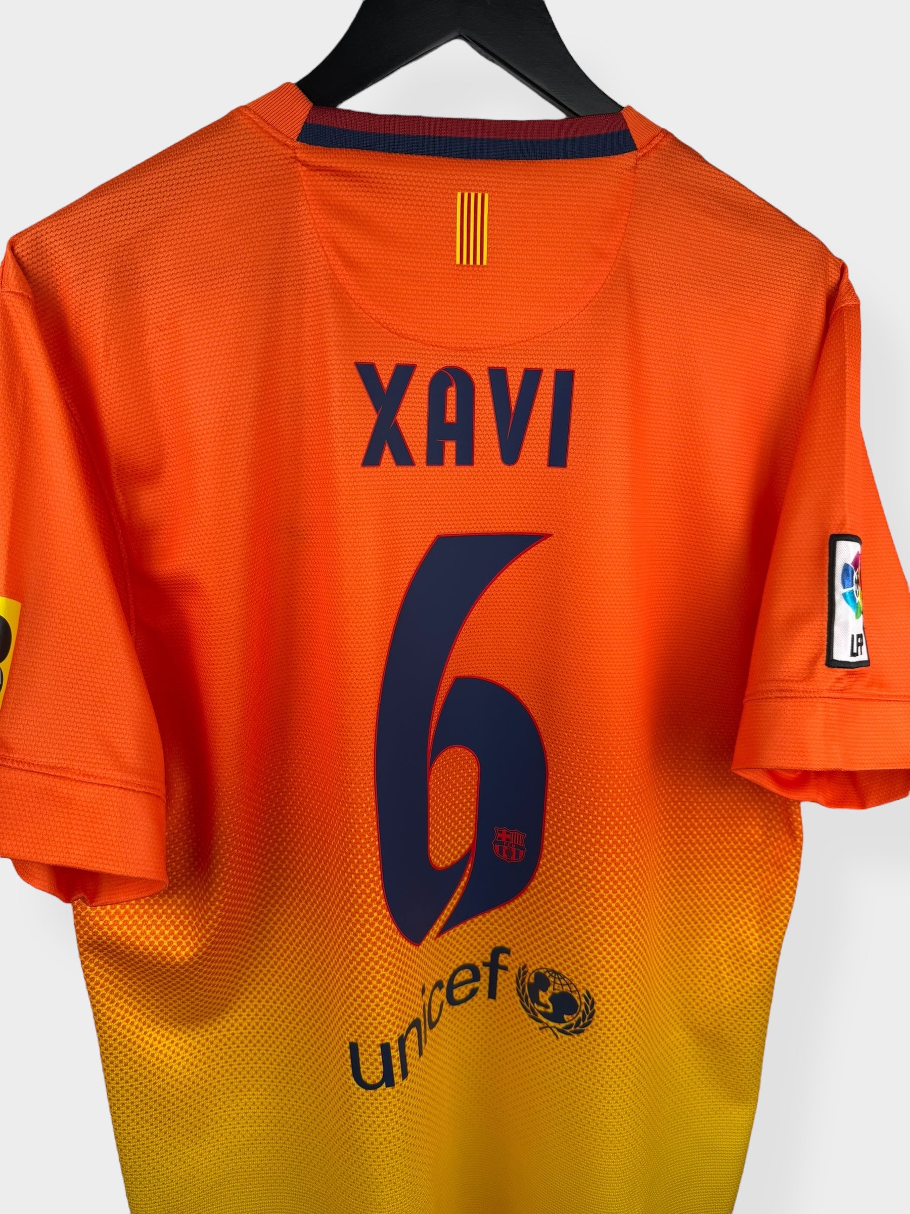 2012-13 BARCELONA UITSHIRT XAVI #6 L