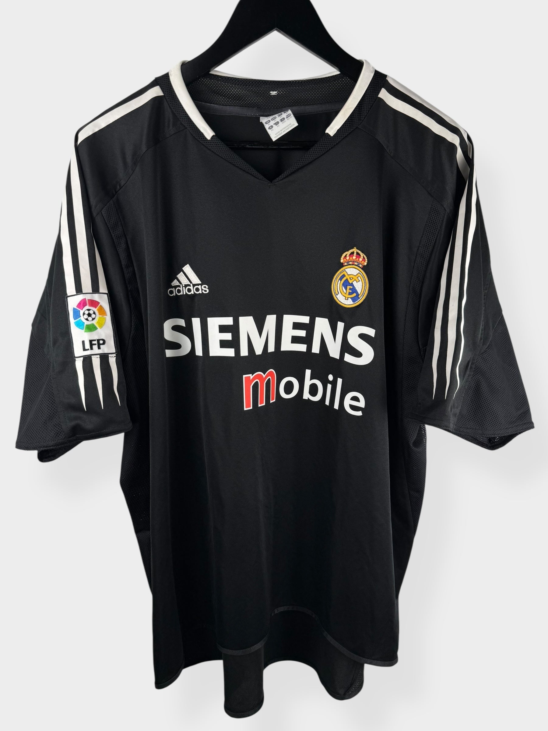 2004-05 REAL MADRID AWAY SHIRT BECKHAM #23 XL