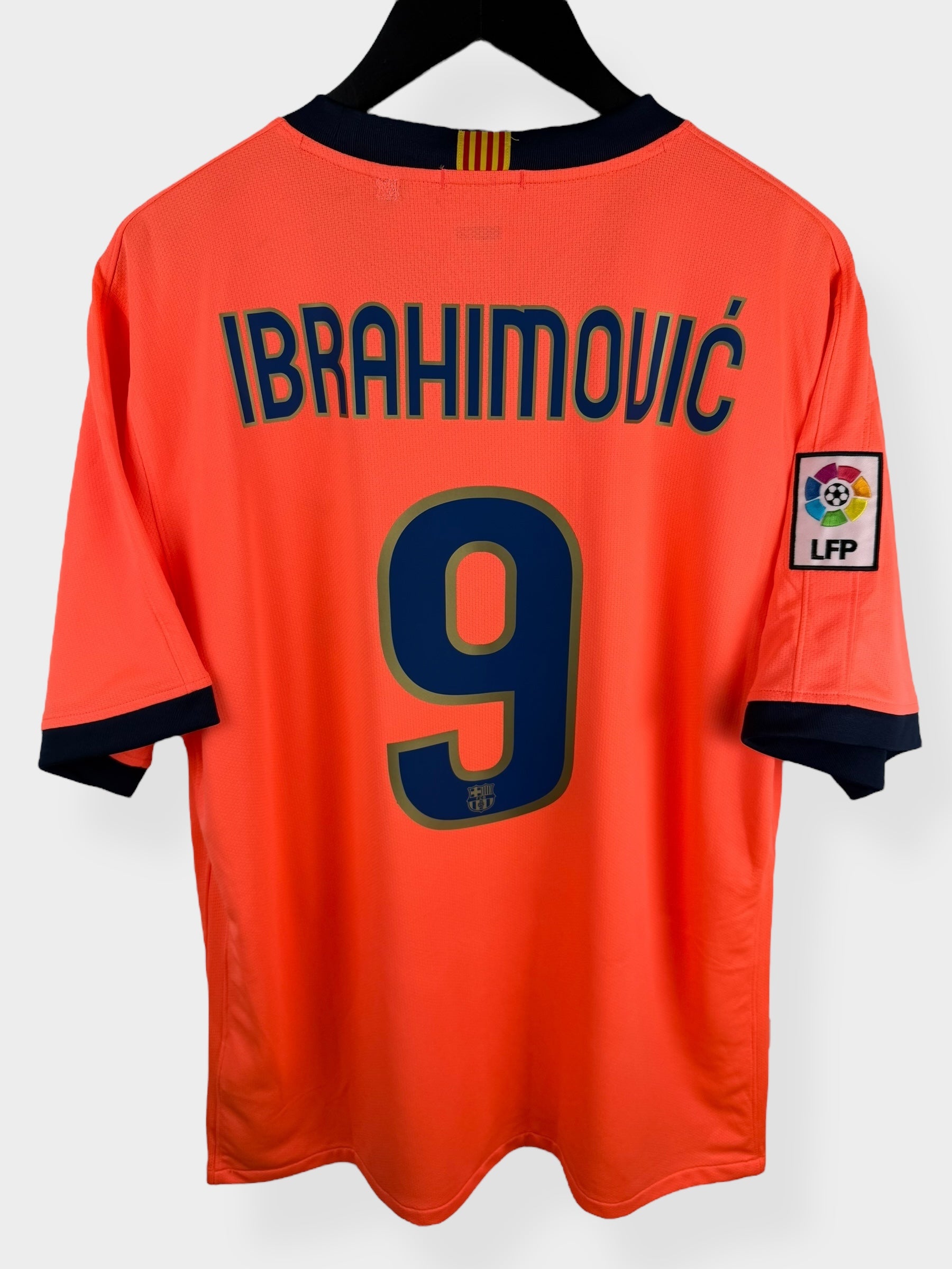 2009-10 BARCELONA AWAY SHIRT IBRAHIMOVIC #9 L - 355020-870