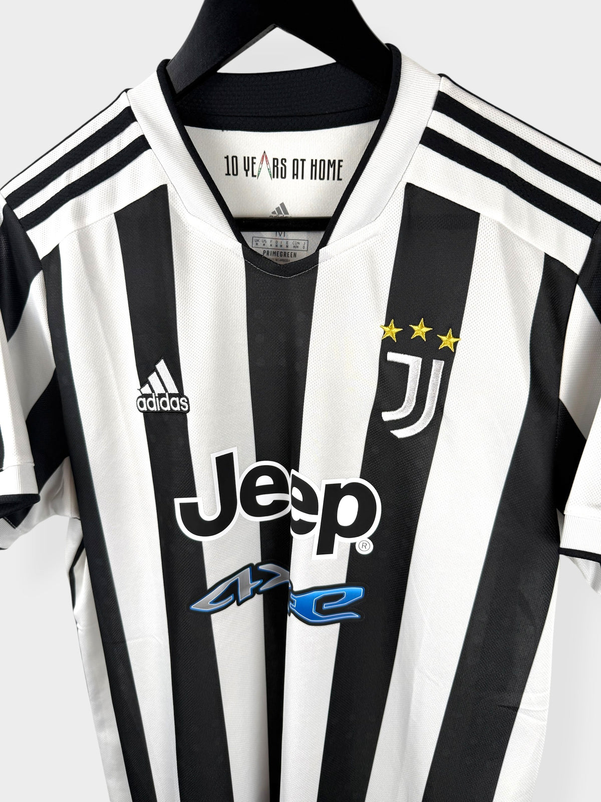 2021-22 JUVENTUS HOME SHIRT VLAHOVIC #7 M